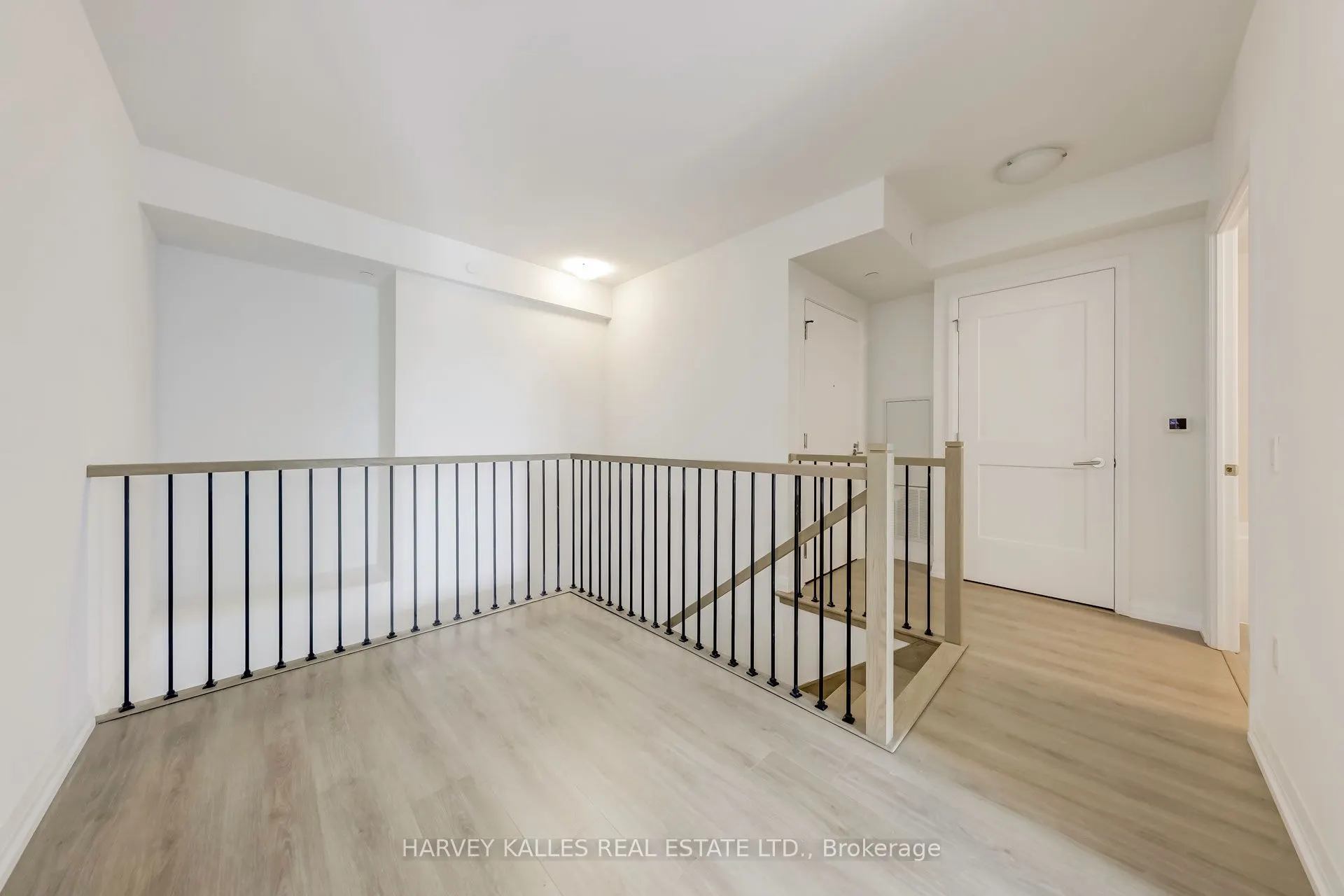 25 Holly Street, #TH110