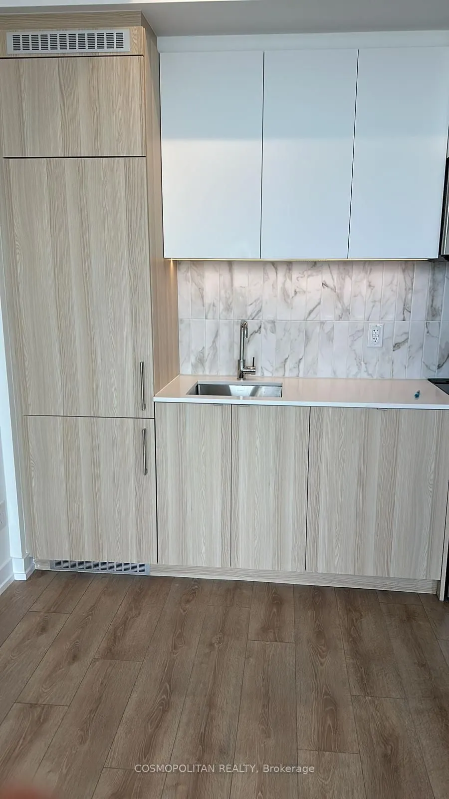 500 Dupont Street, #708