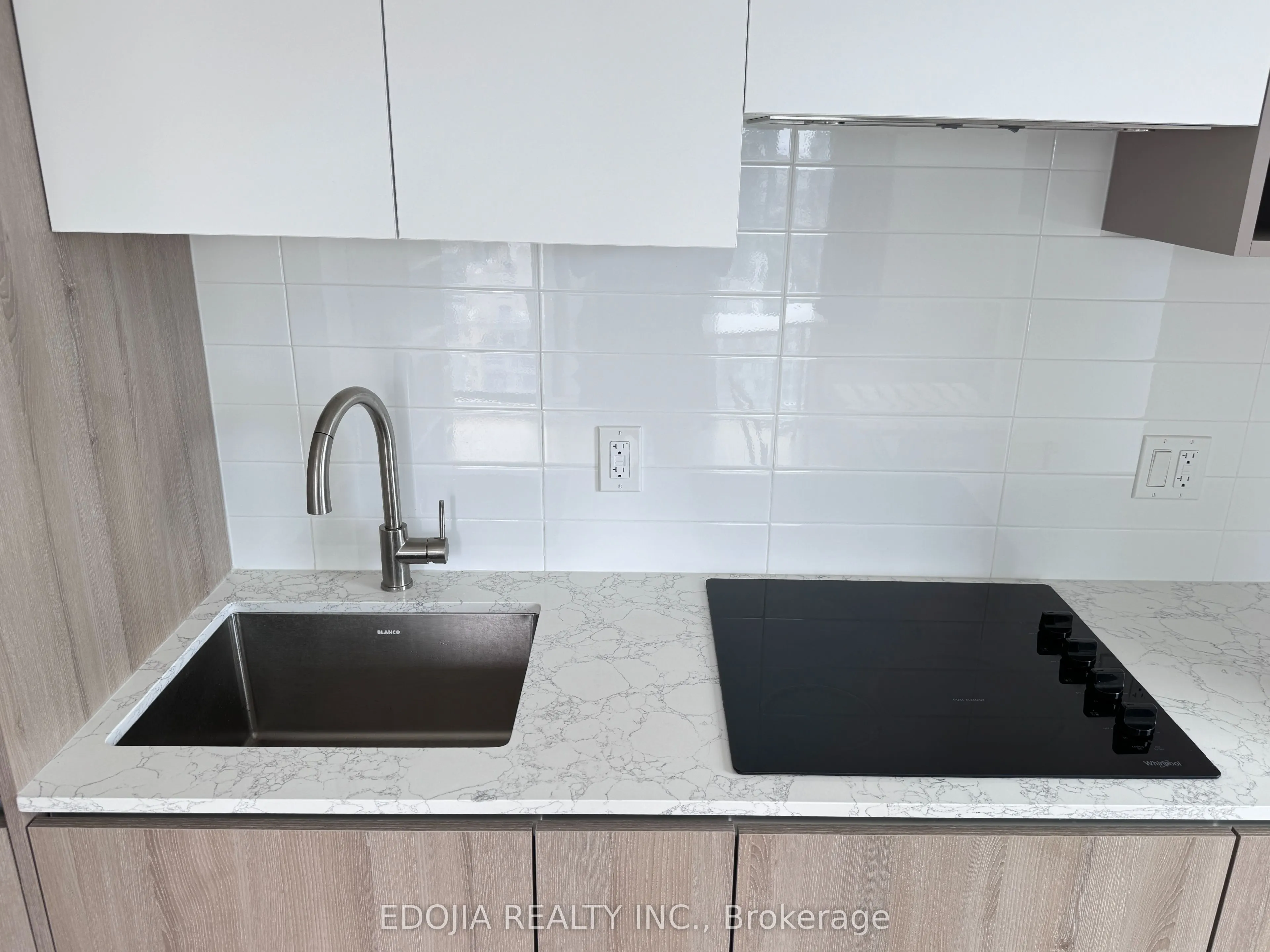 319 Jarvis Street, #1915