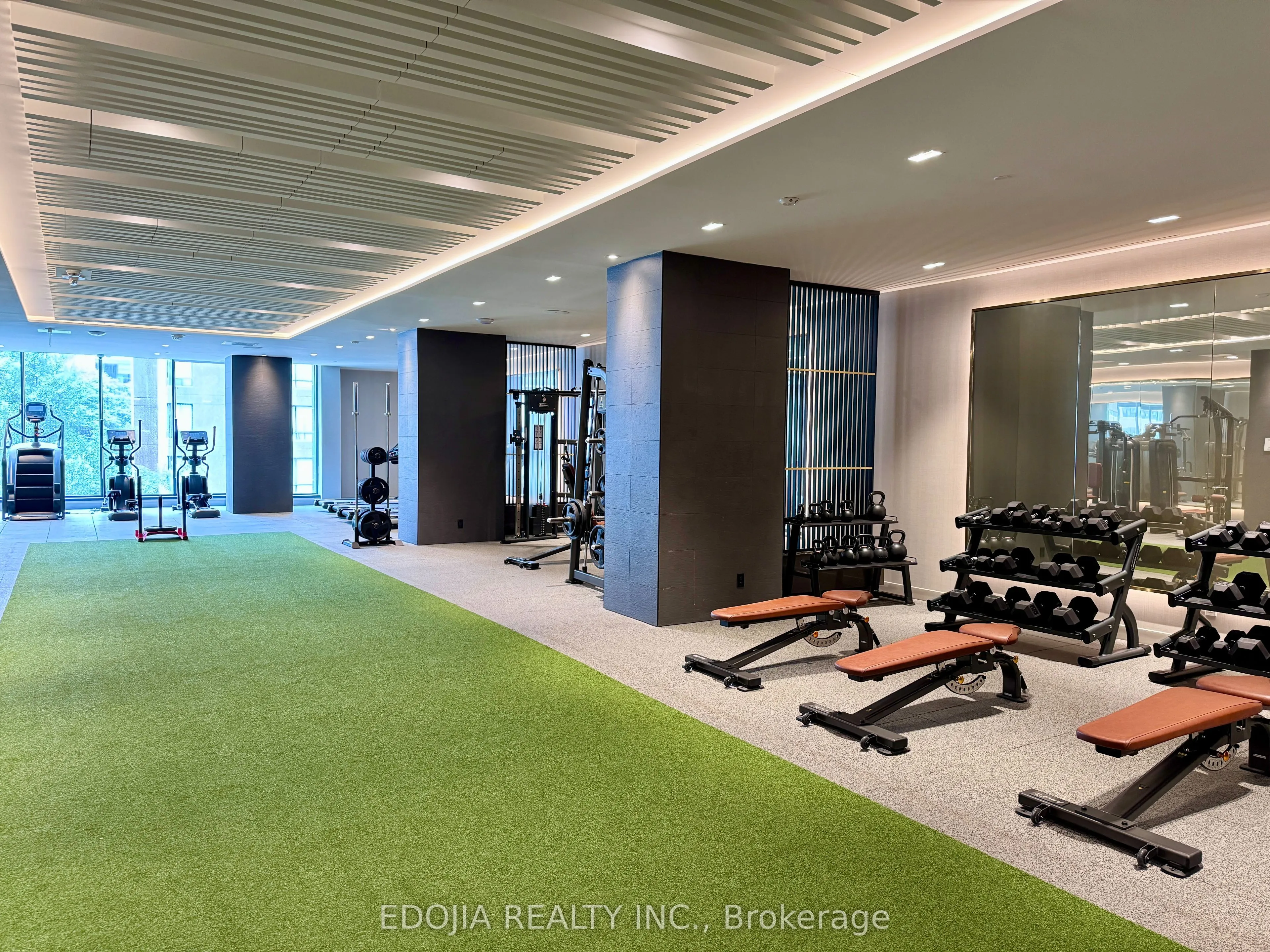 319 Jarvis Street, #1915