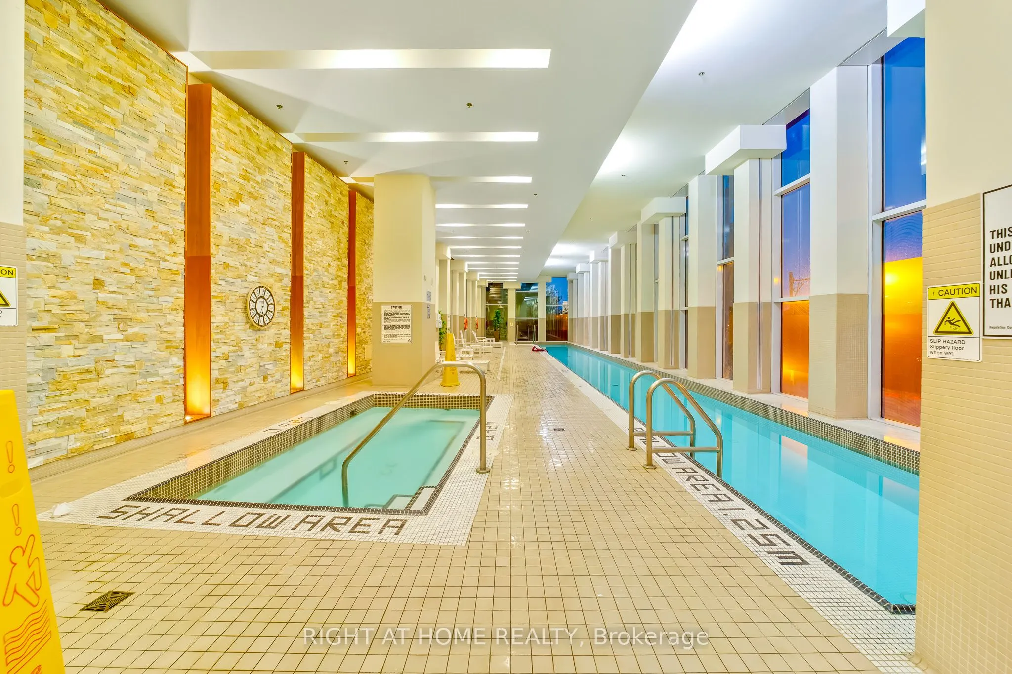 33 Singer Court, #2902