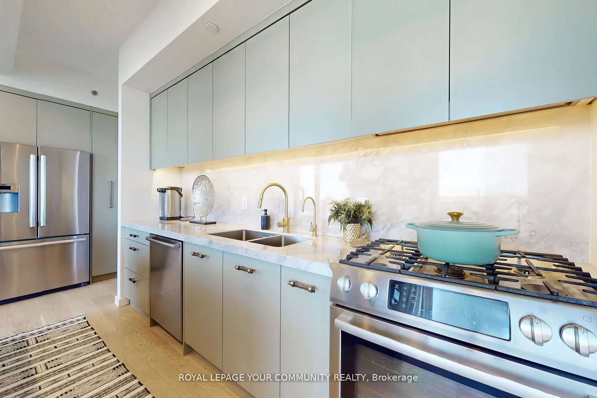 32 Trolley Crescent, #PH10