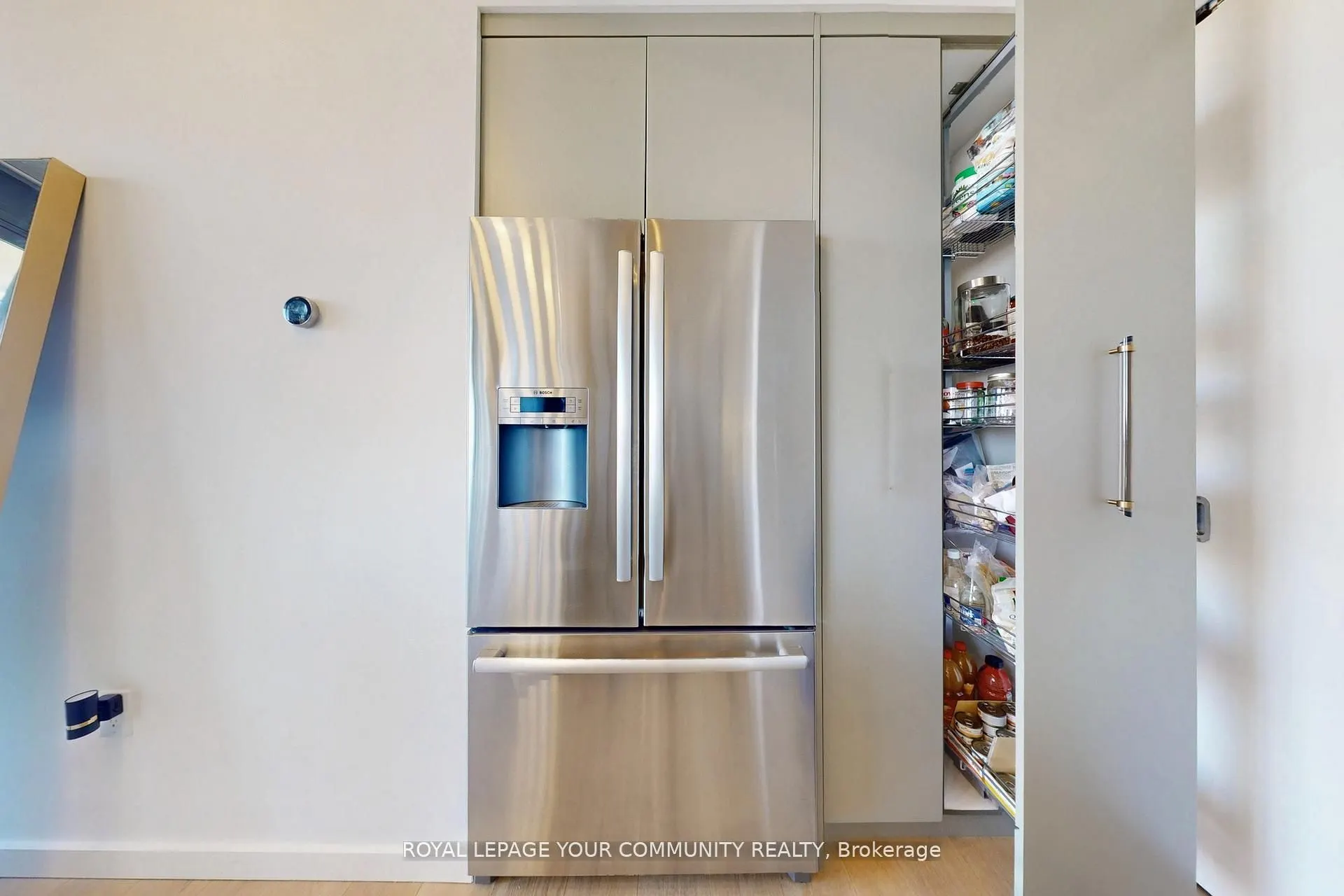 32 Trolley Crescent, #PH10