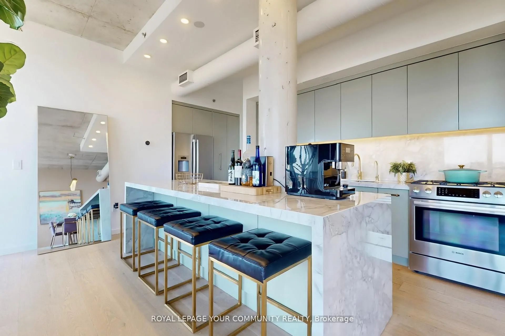 32 Trolley Crescent, #PH10