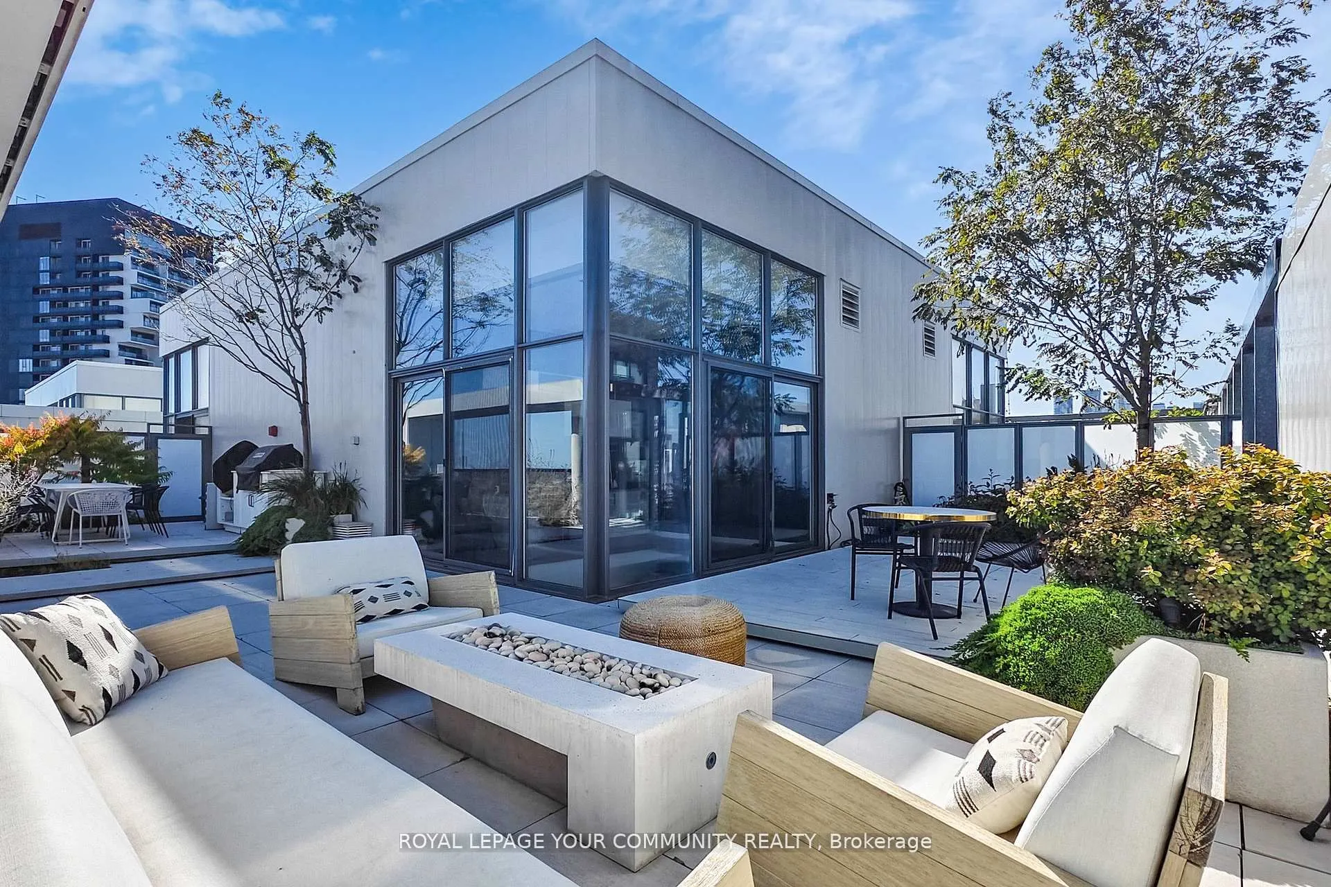 32 Trolley Crescent, #PH10