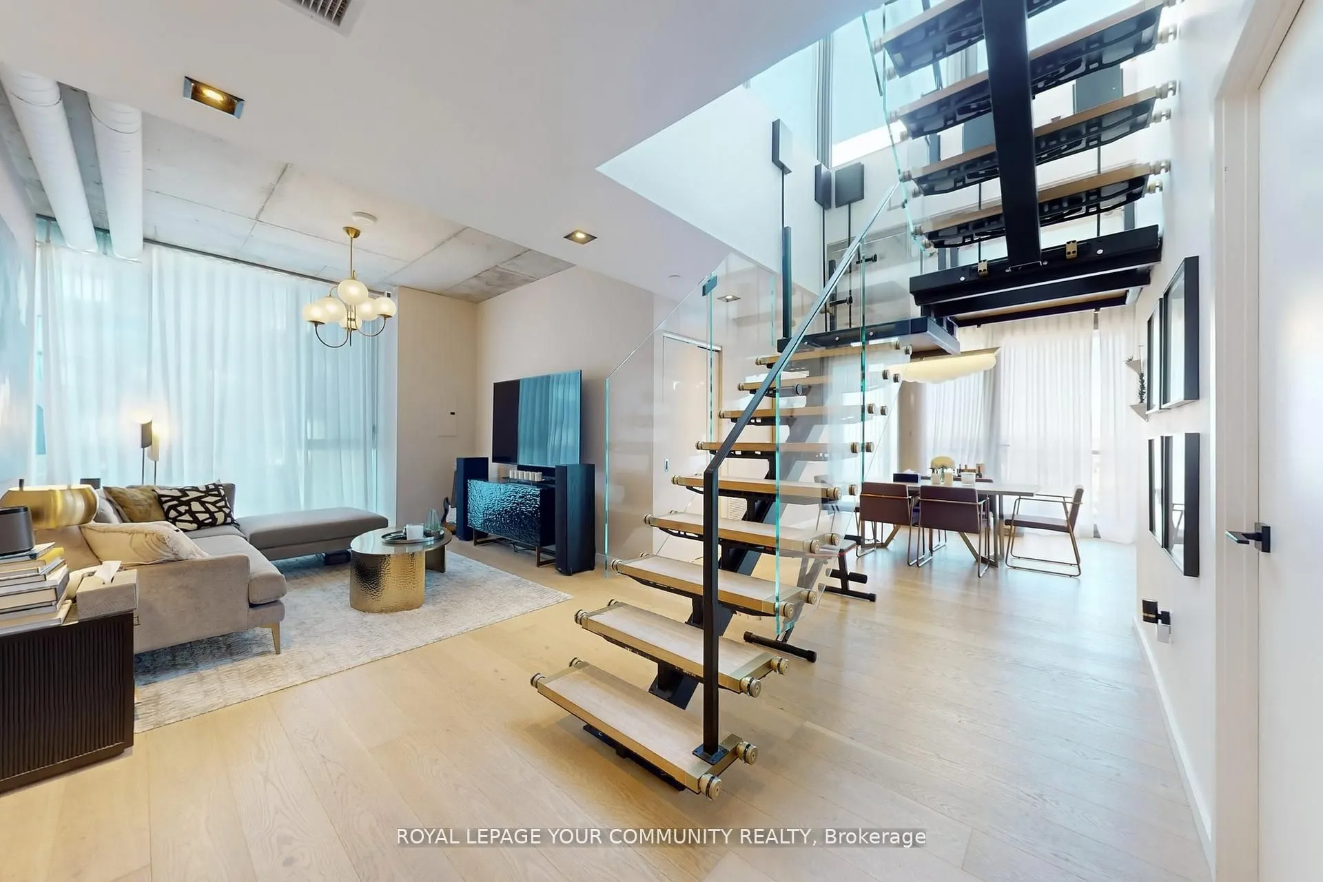 32 Trolley Crescent, #PH10