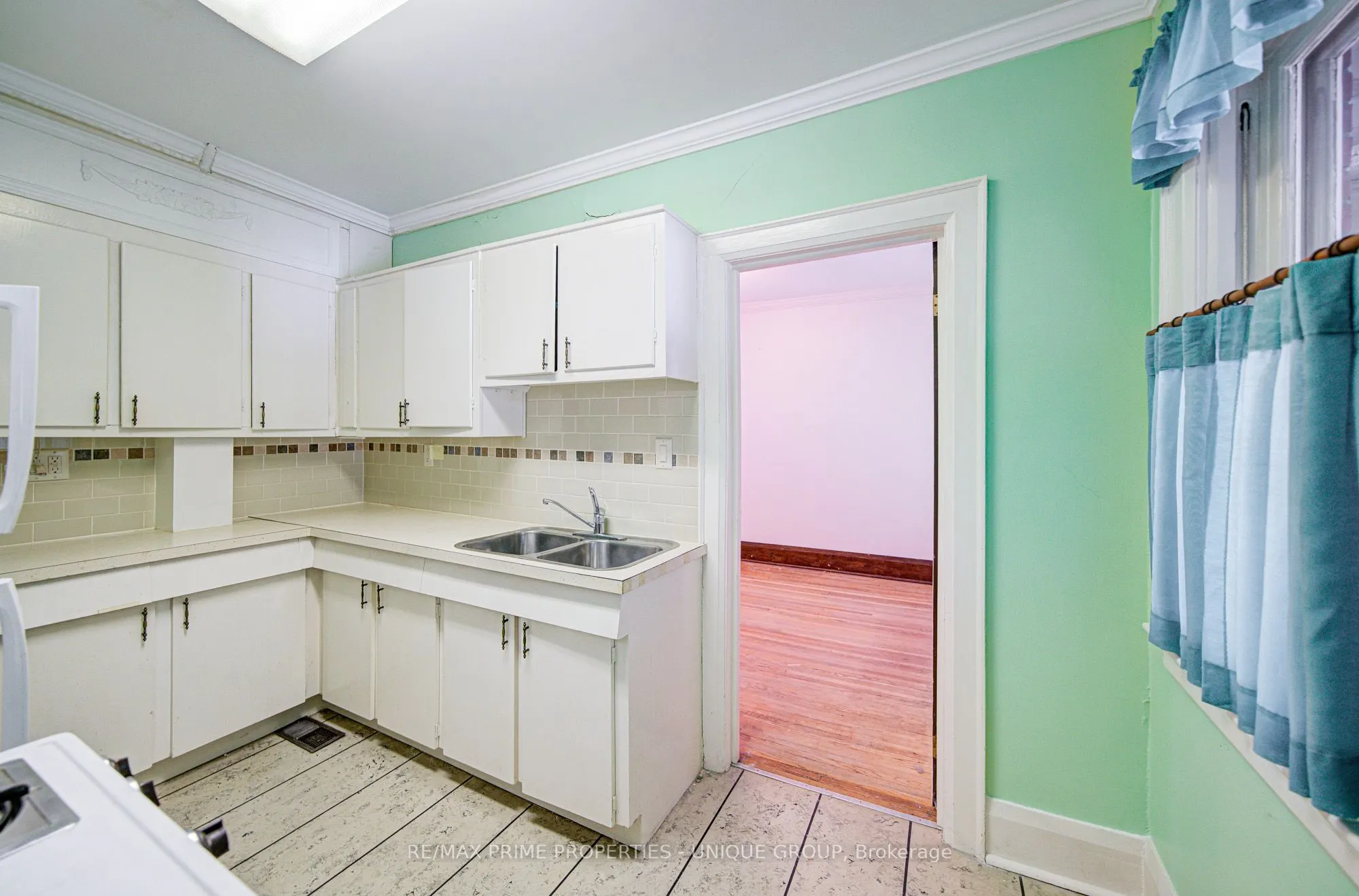 156 Brookdale Avenue