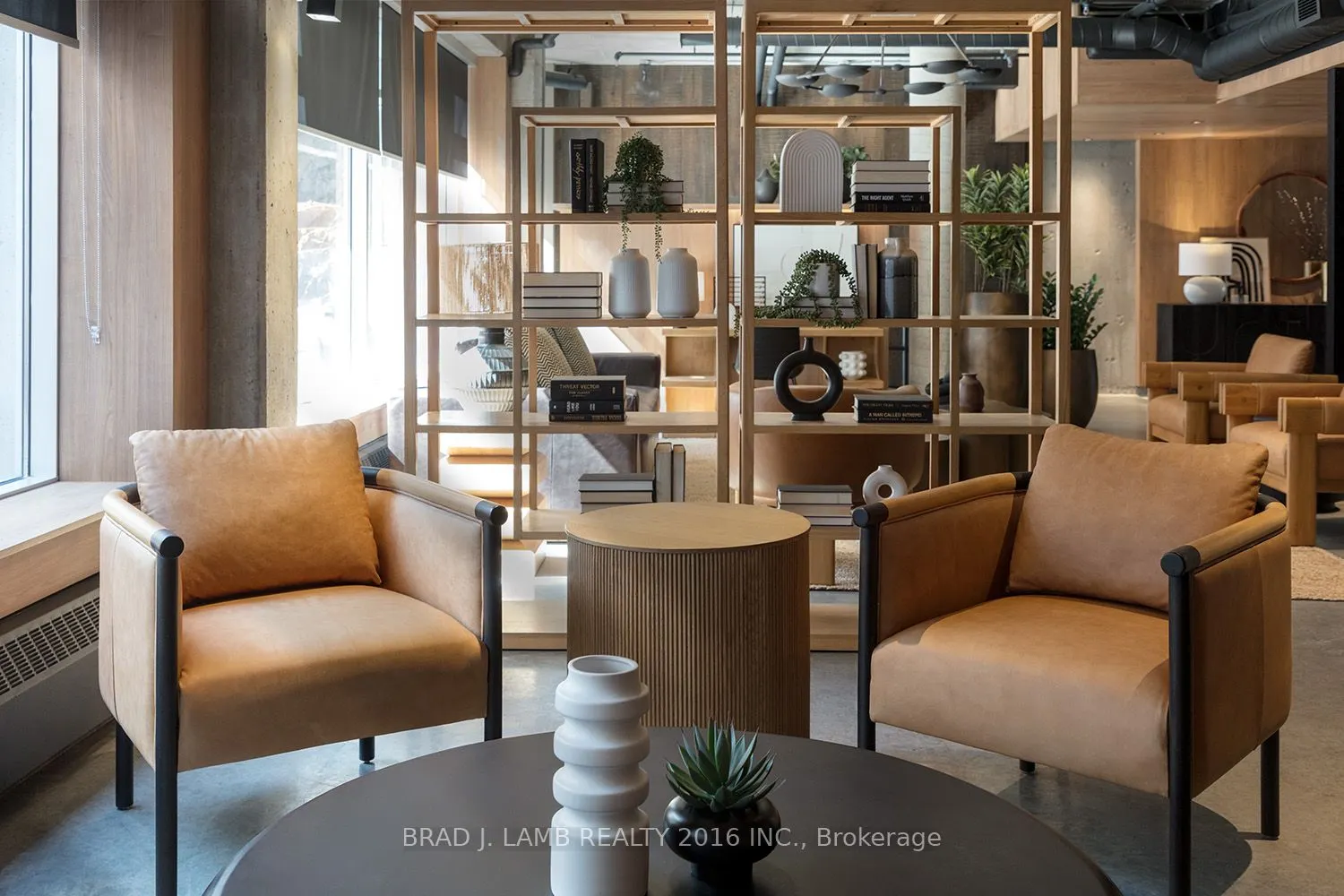 29 Camden Street, #305