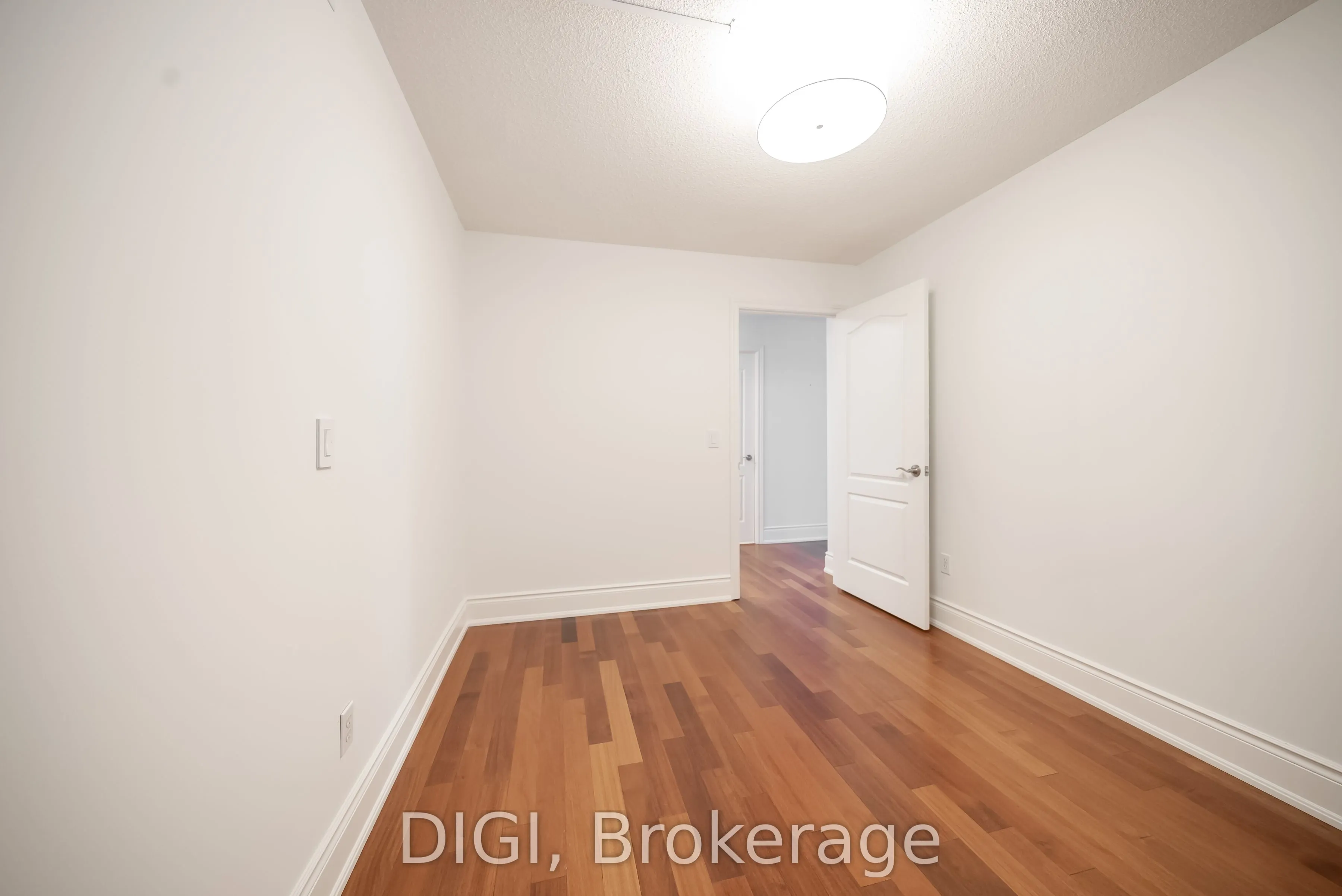 75 York Mills Road, #406