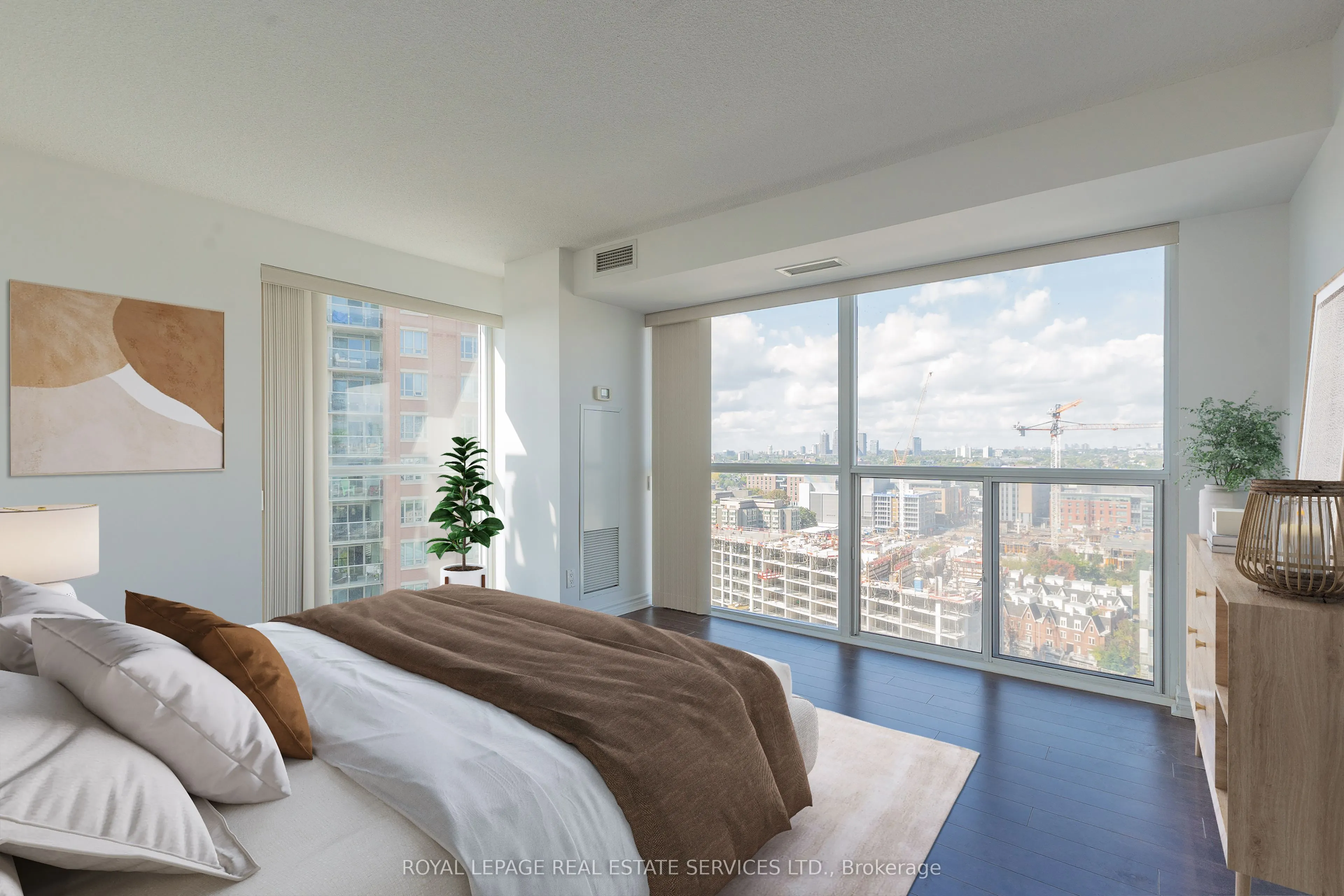 100 Western Battery Road, #1807