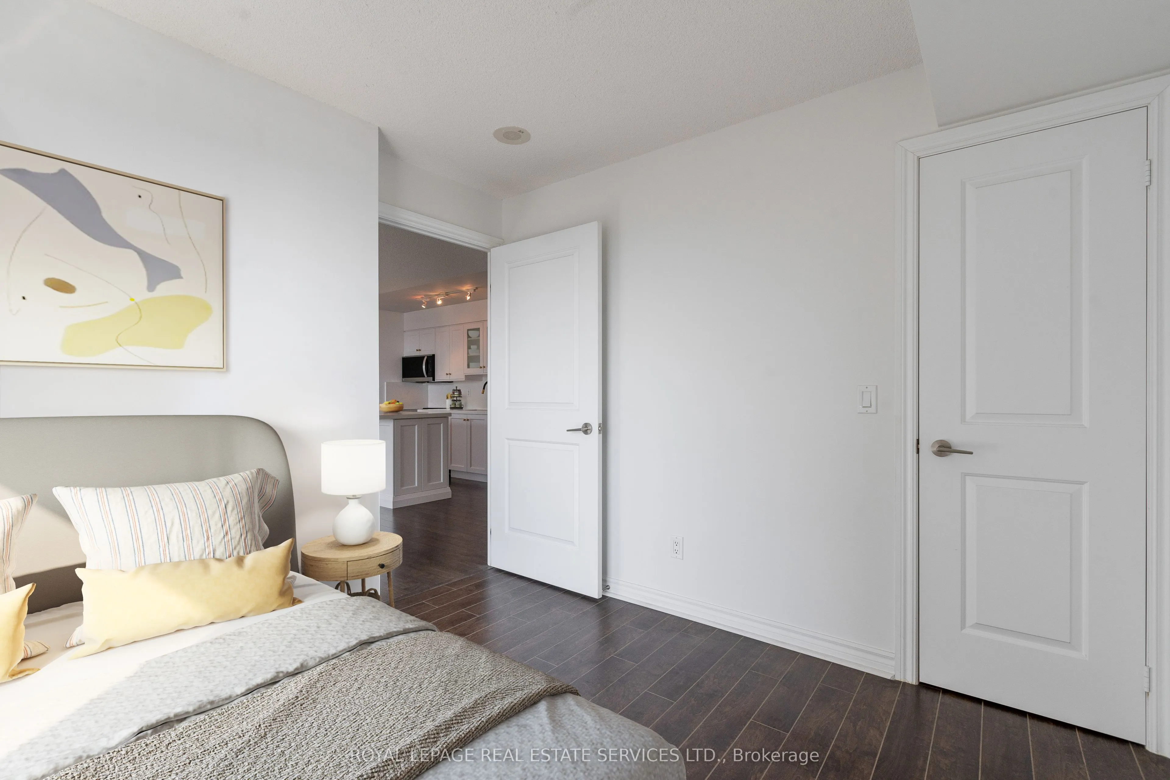 100 Western Battery Road, #1807