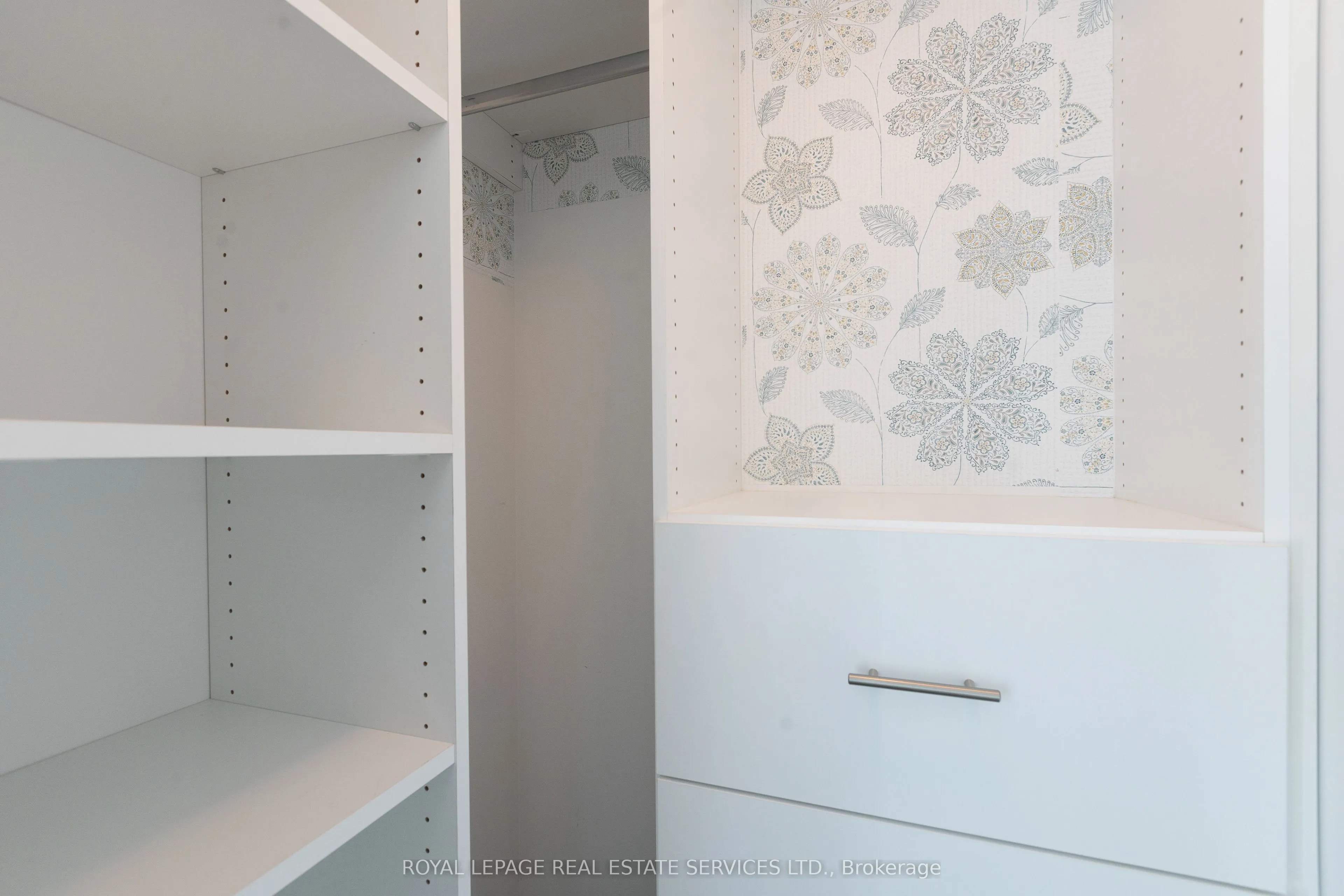 100 Western Battery Road, #1807