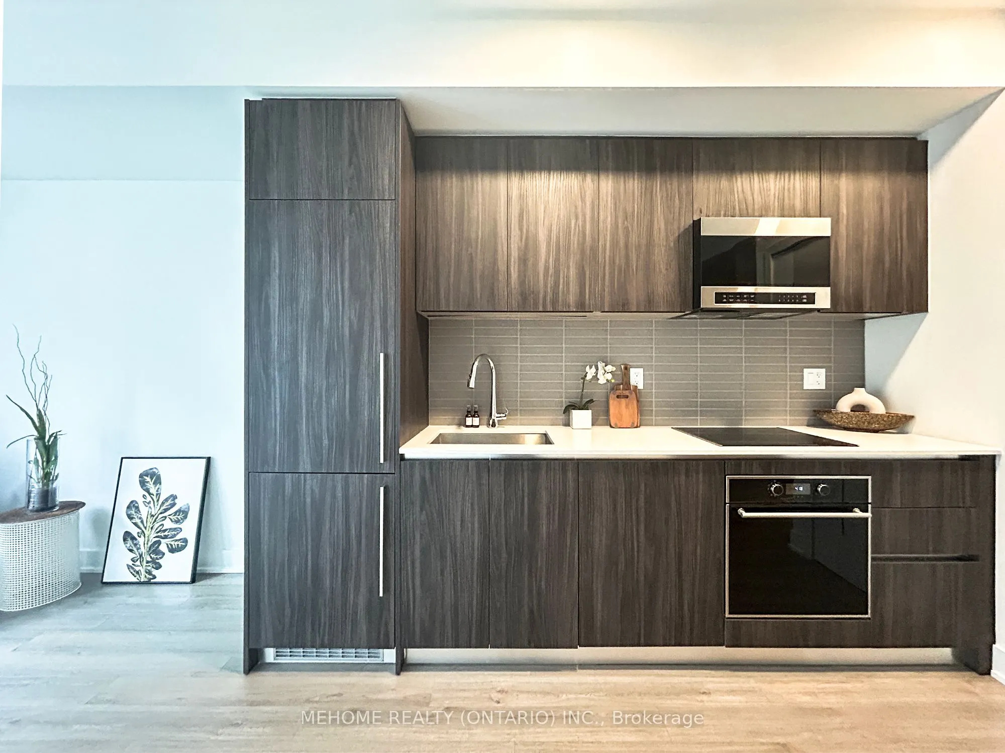 8 Cumberland Street, #3104