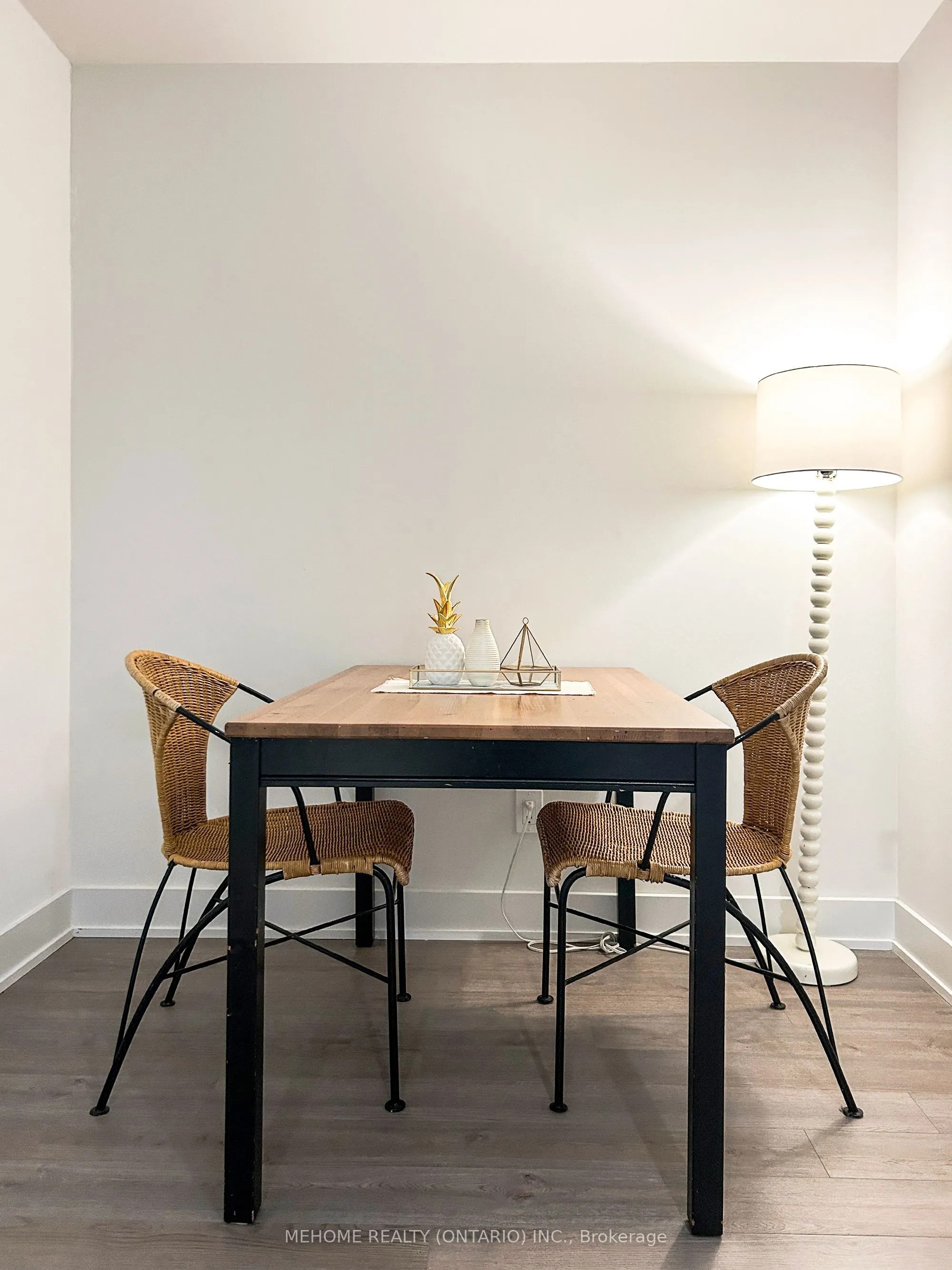 8 Cumberland Street, #3104