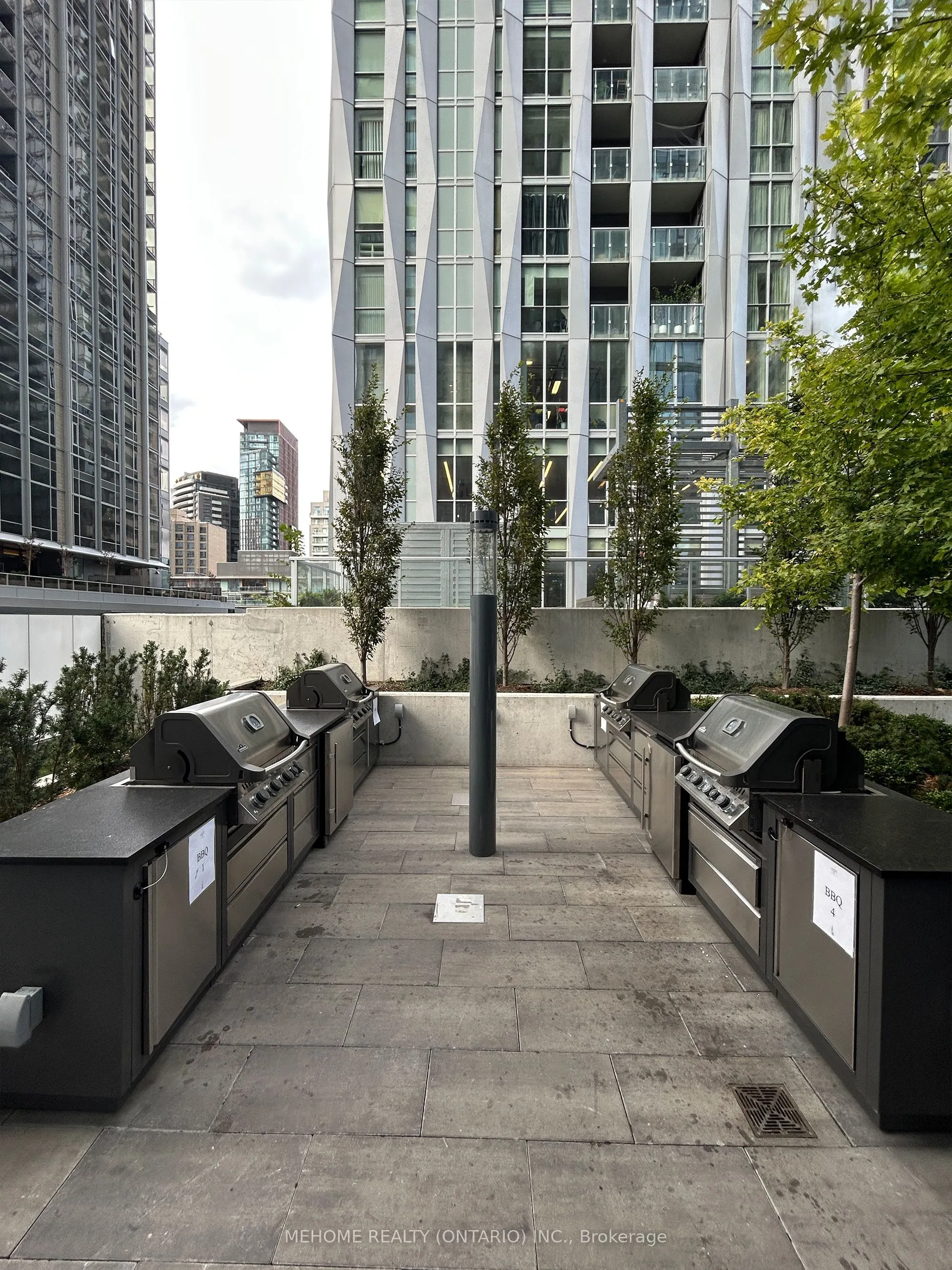 8 Cumberland Street, #3104