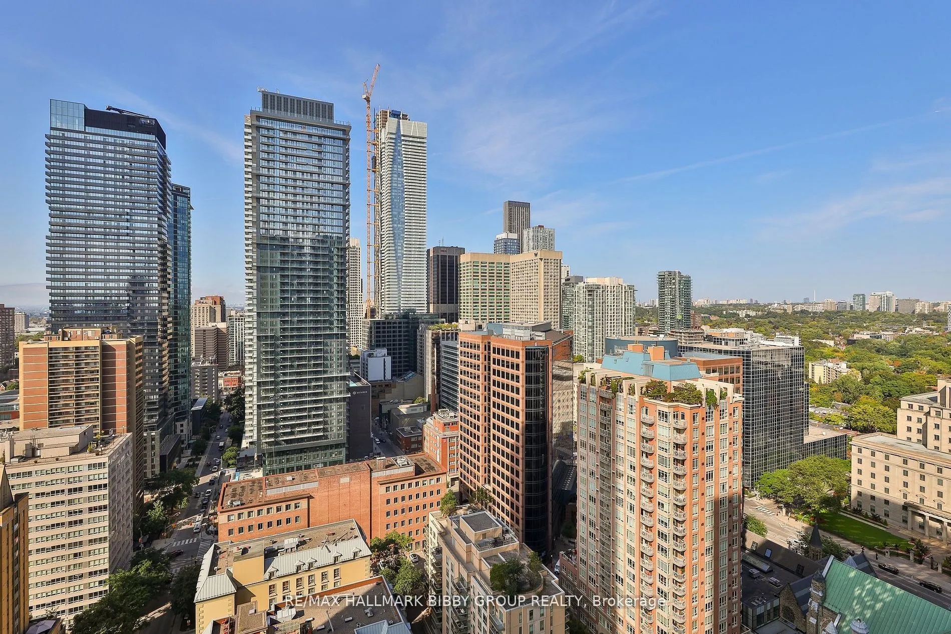 110 Charles Street E, #2904