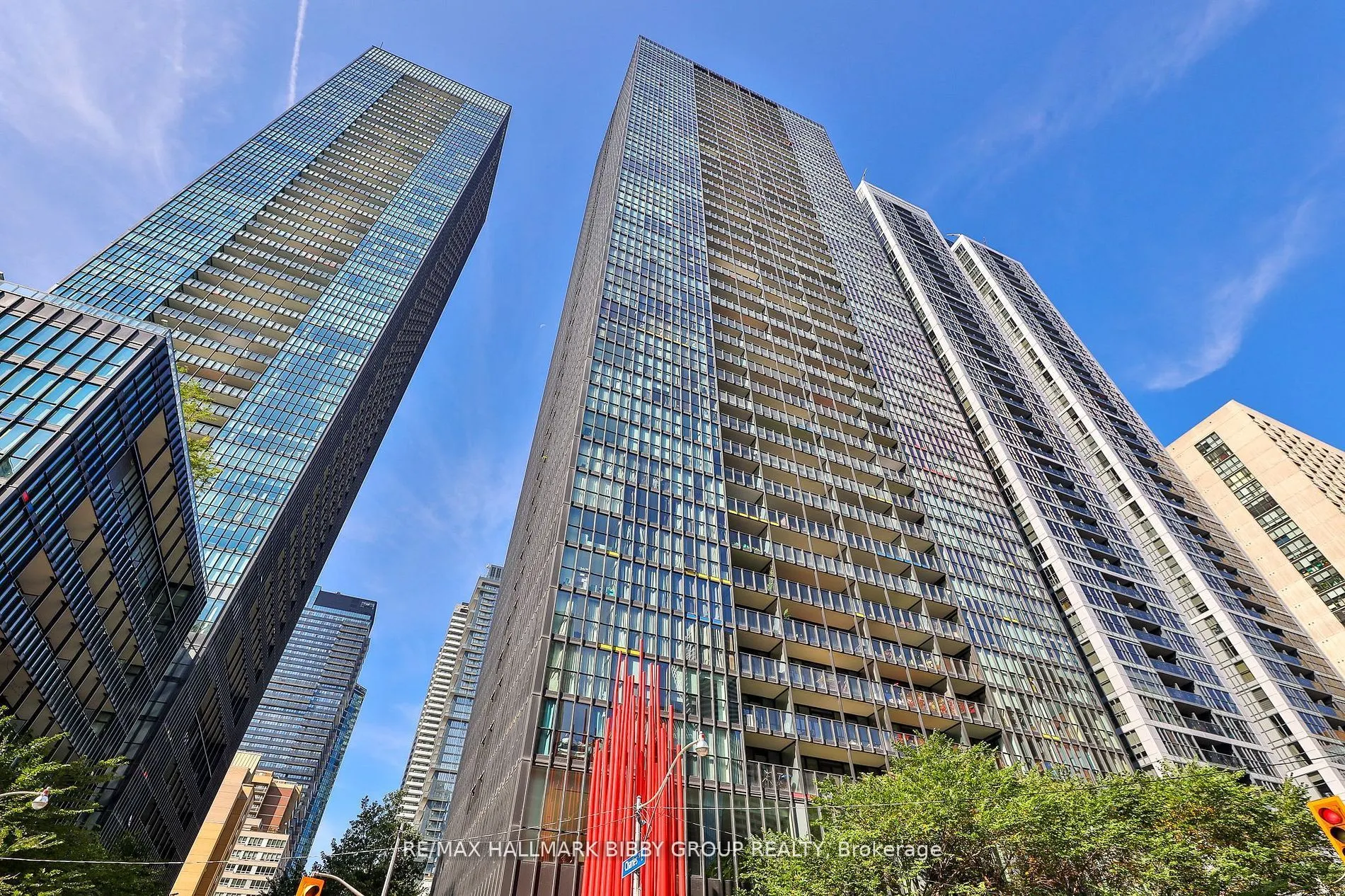 110 Charles Street E, #2904