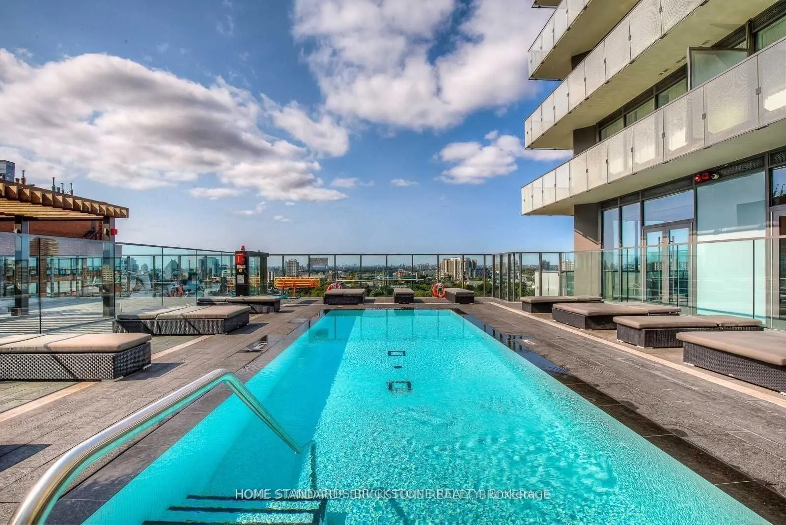 57 St Joseph Street, #2605