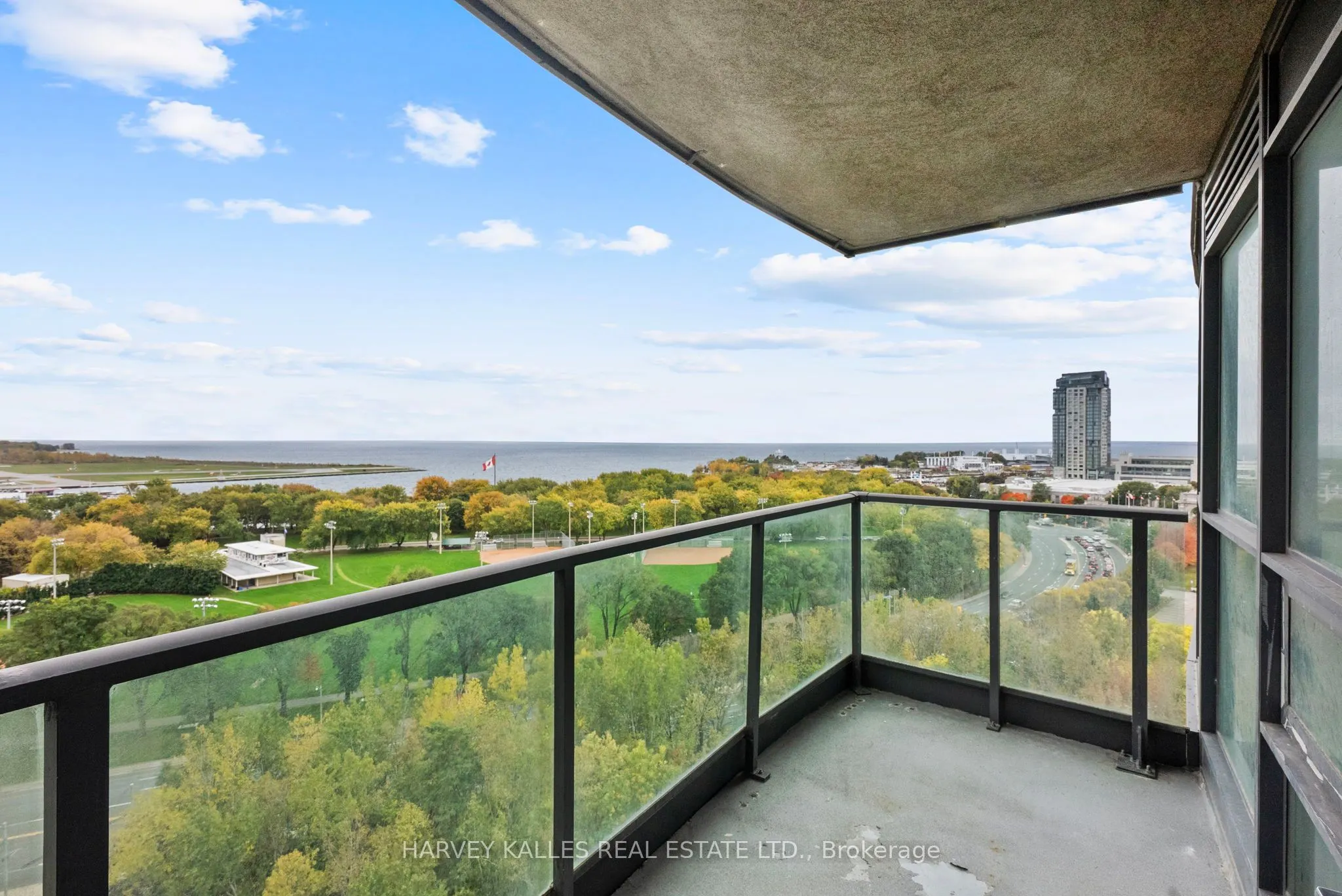 219 Fort York Boulevard, #1608