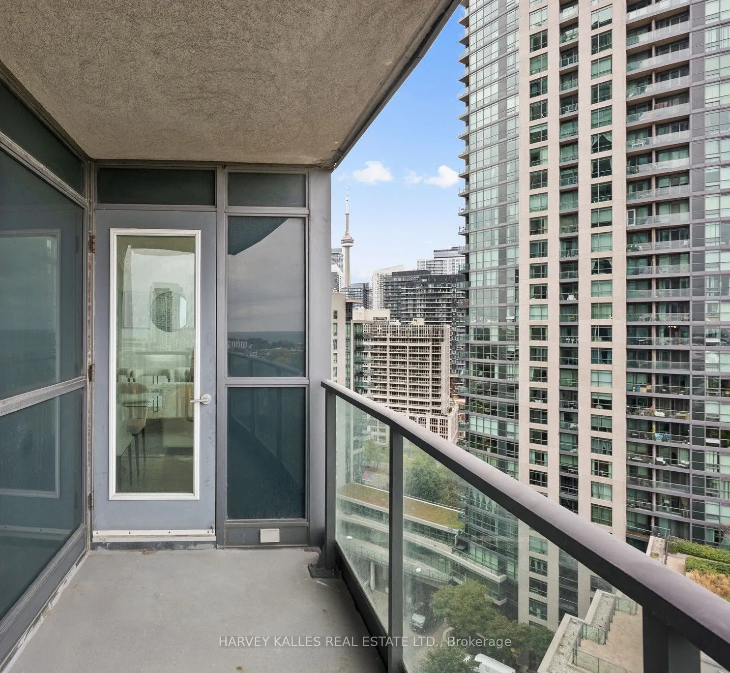 219 Fort York Boulevard, #1608