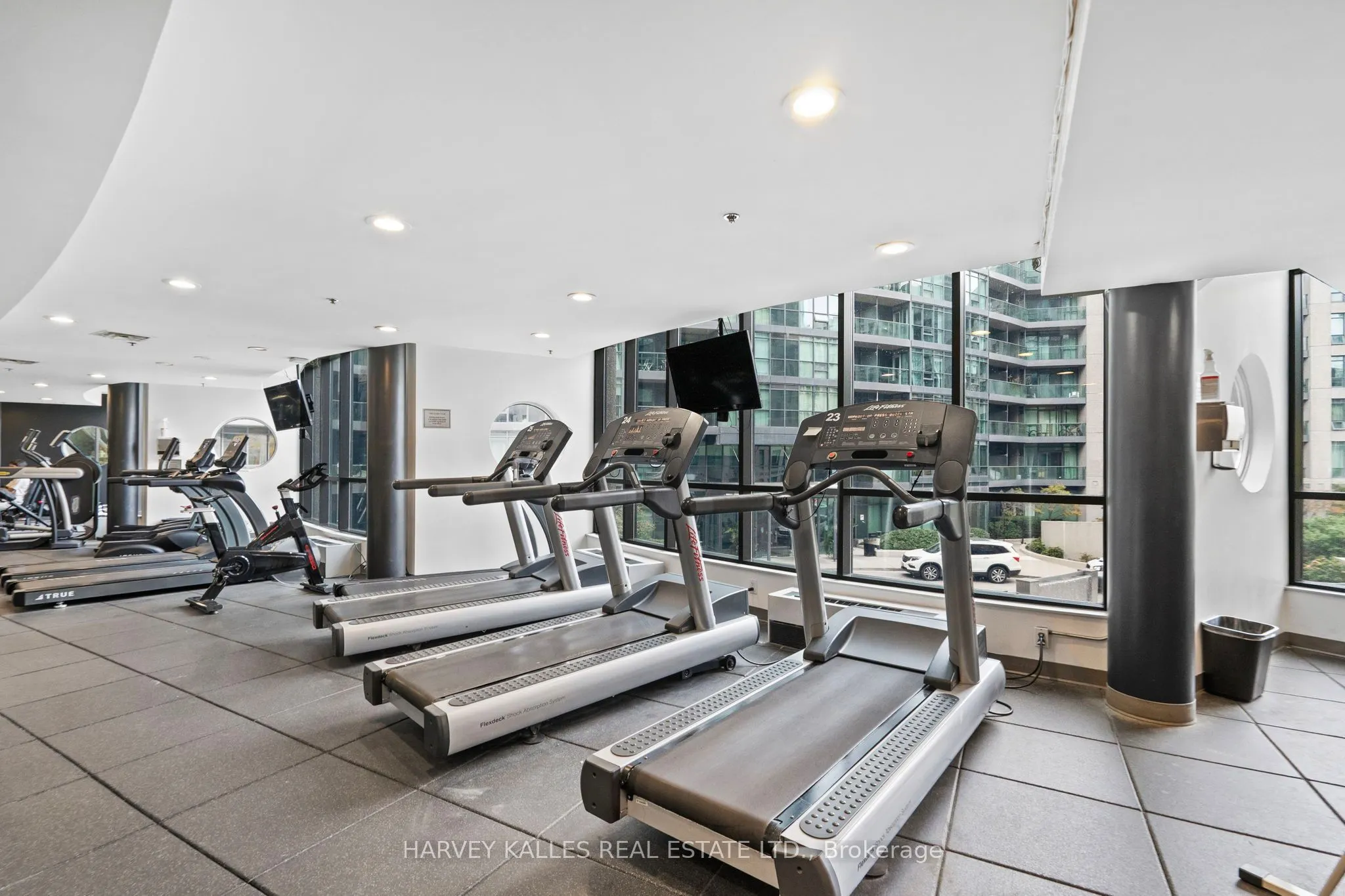 219 Fort York Boulevard, #1608