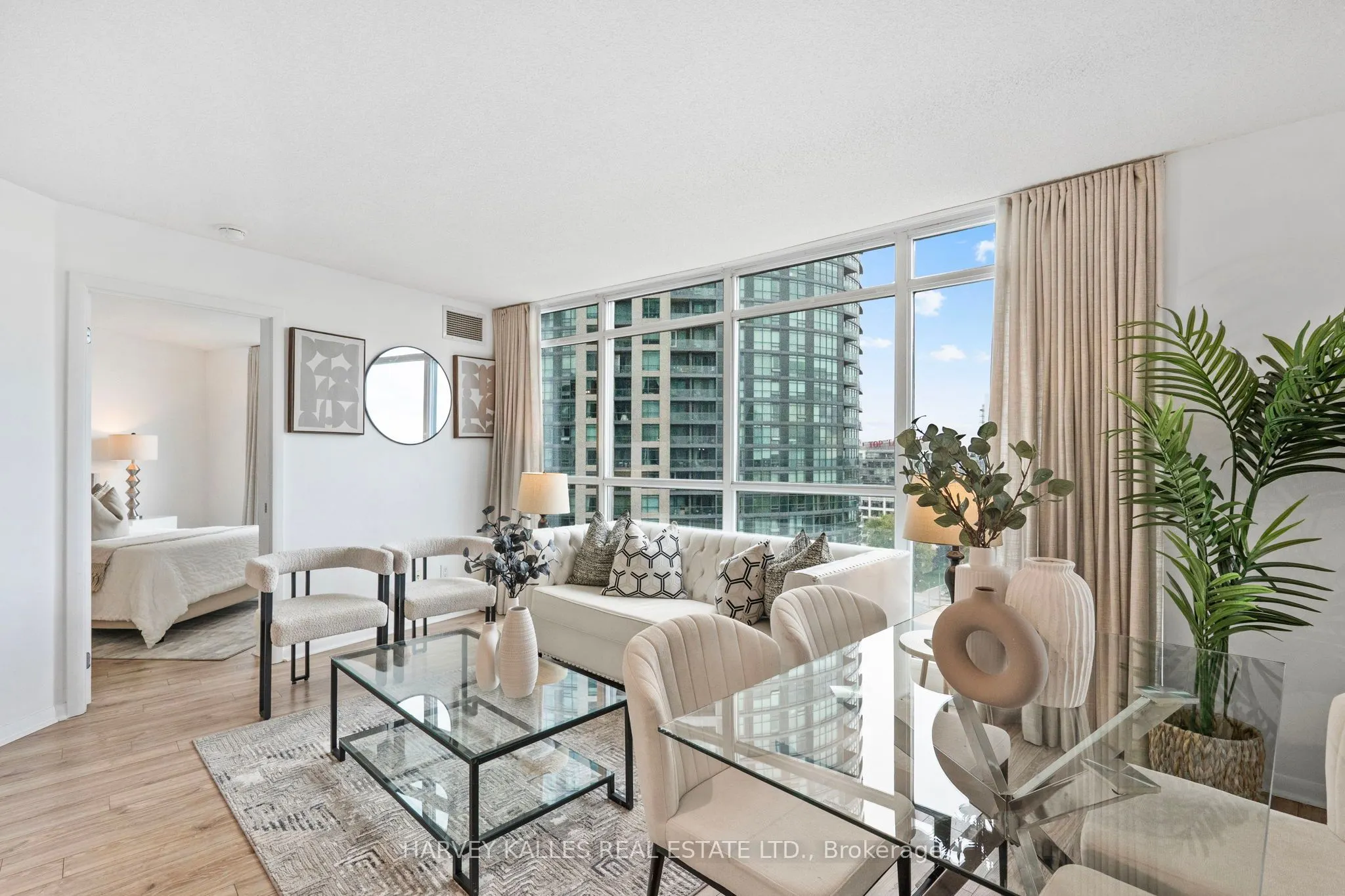 219 Fort York Boulevard, #1608