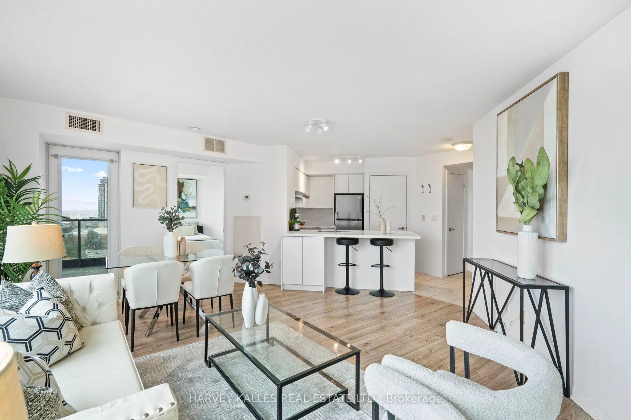 219 Fort York Boulevard, #1608