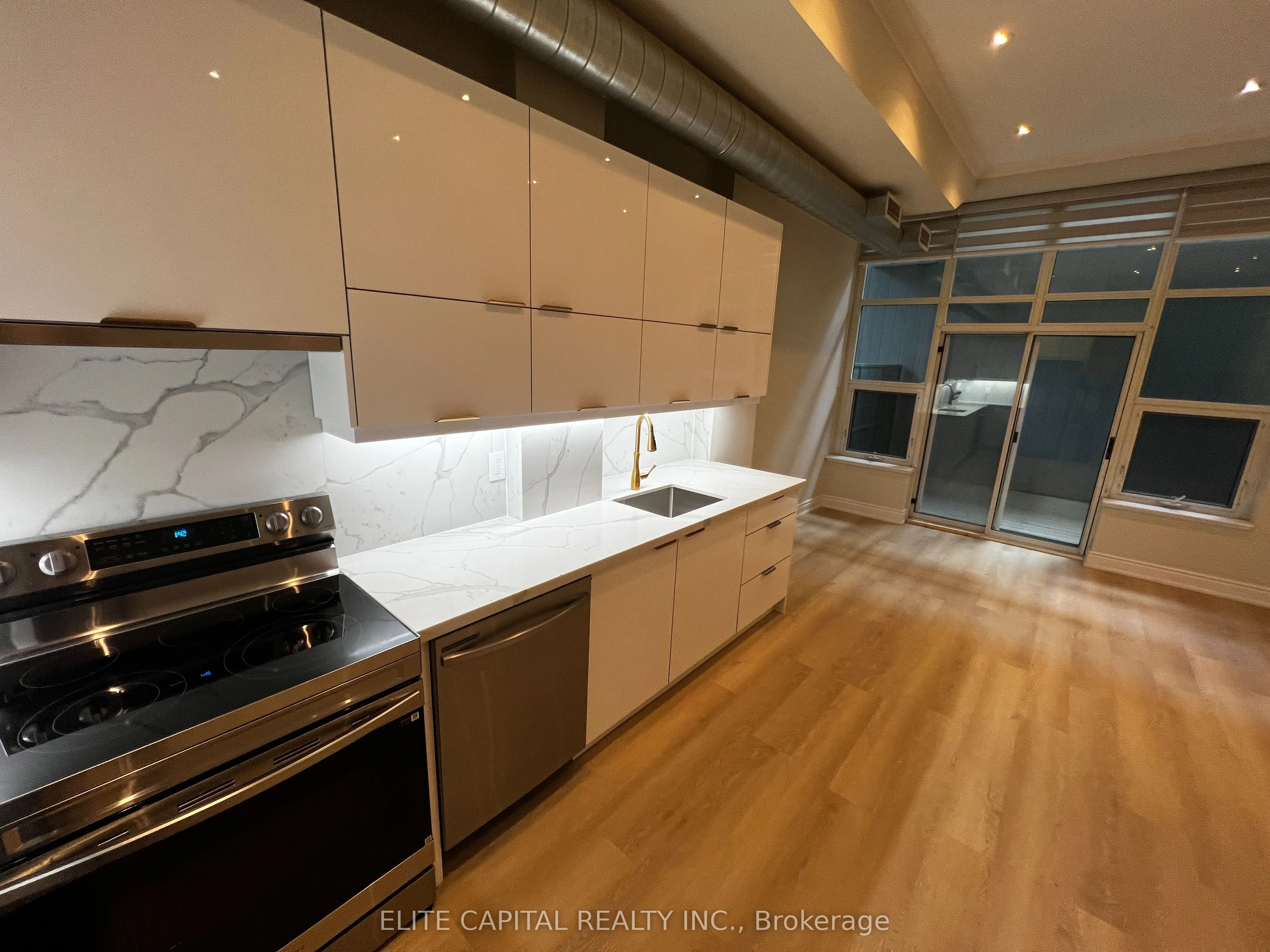 135 Dalhousie Street, #B02