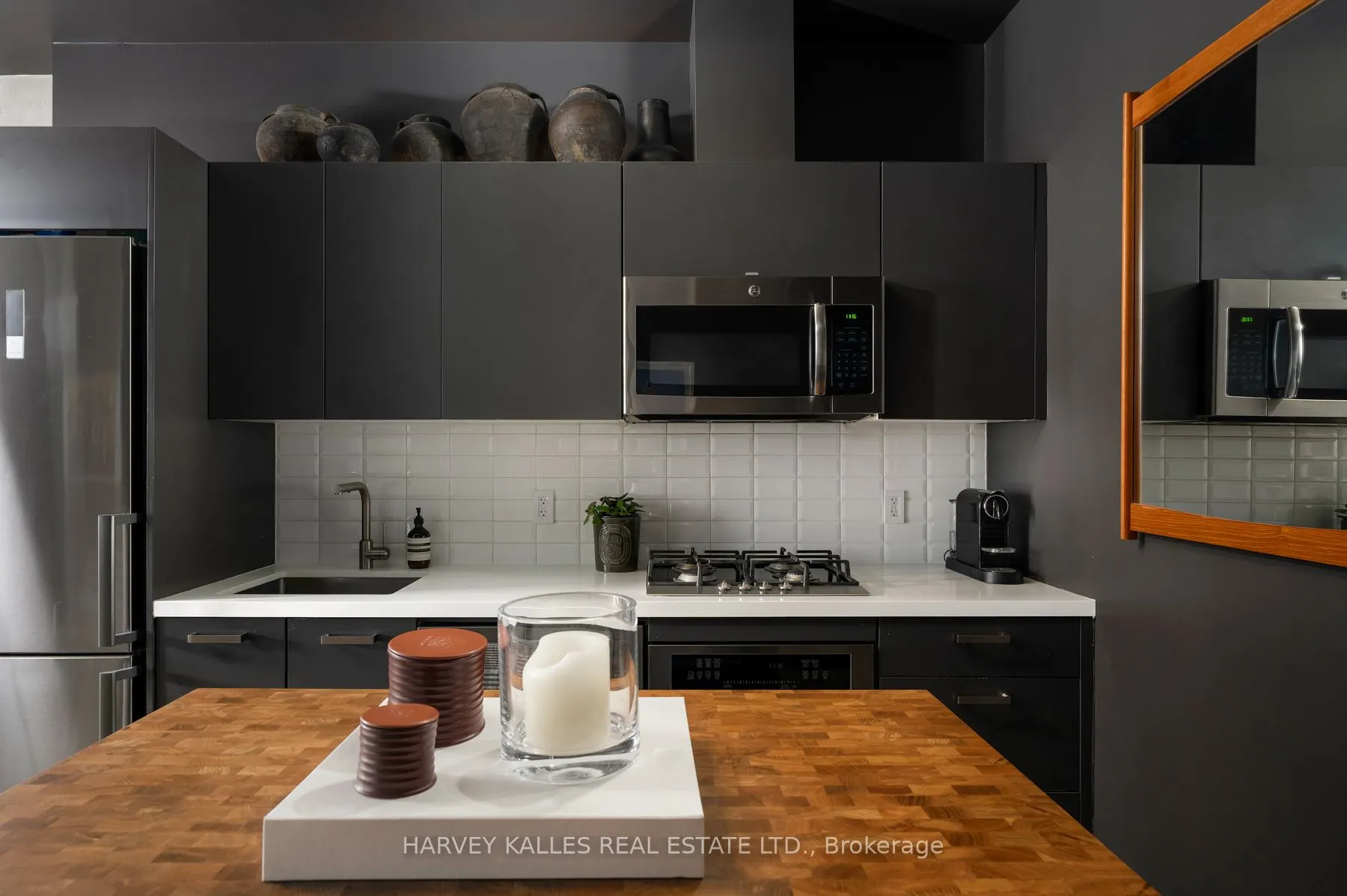 608 Richmond Street W, #613