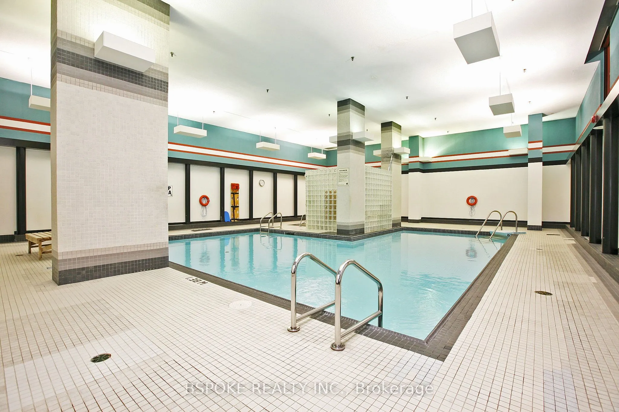 701 King Street W, #307