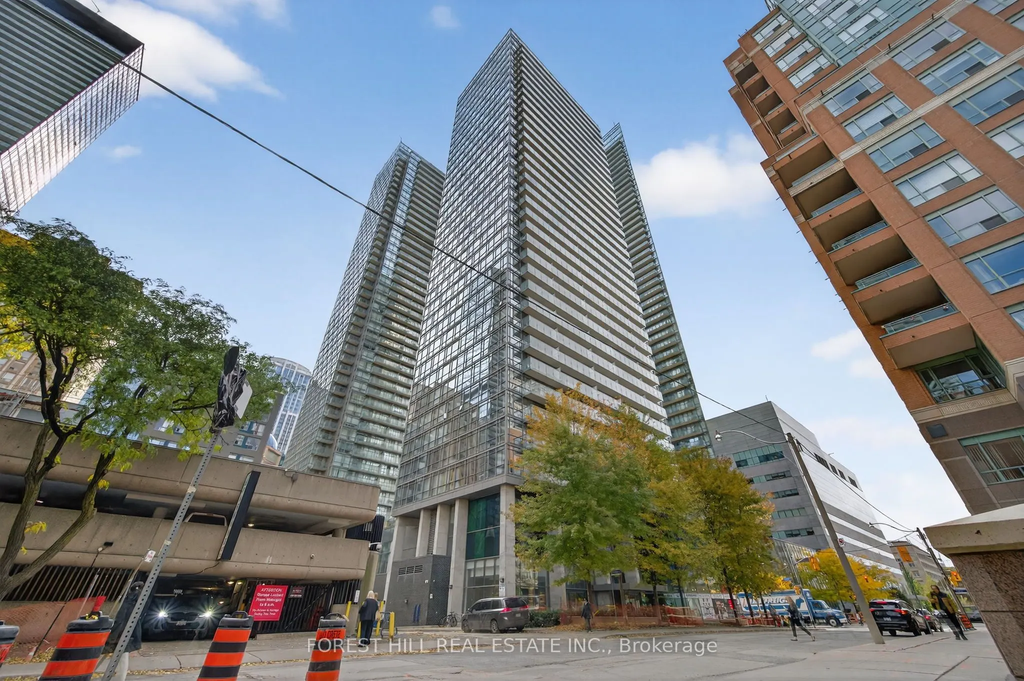 37 Grosvenor Street, #3109
