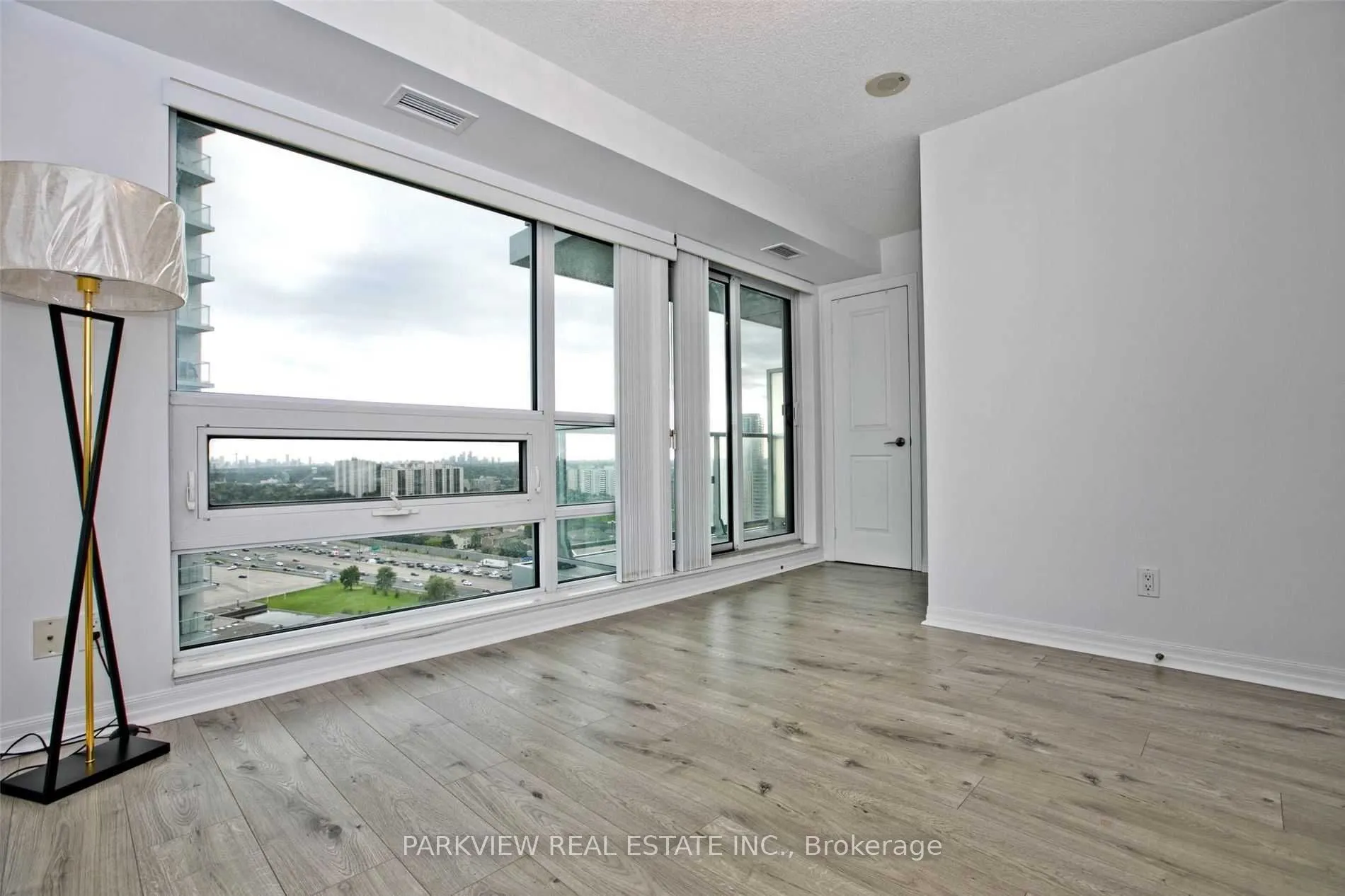 2015 Sheppard Avenue E, #1110