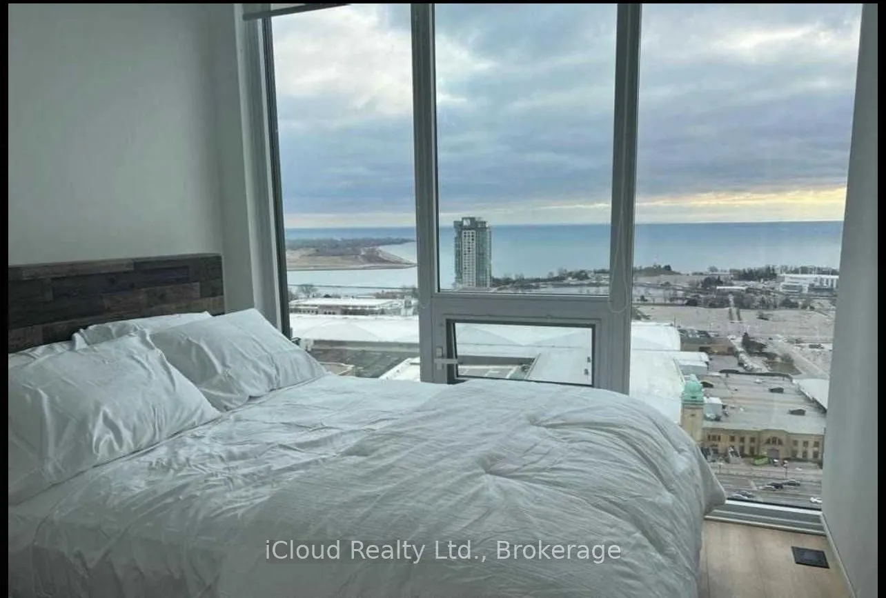 135 E Liberty ST Street, #LP10