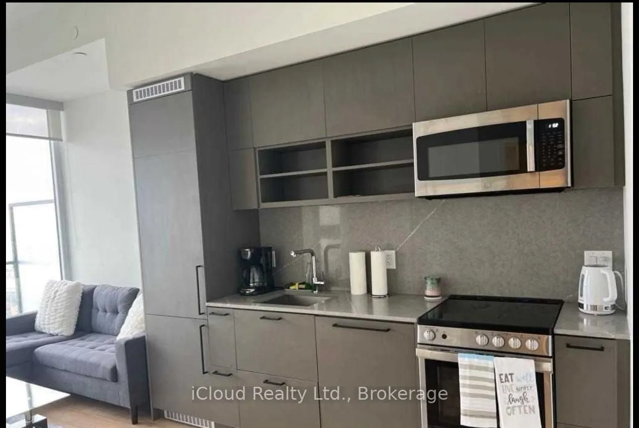 135 E Liberty ST Street, #LP10