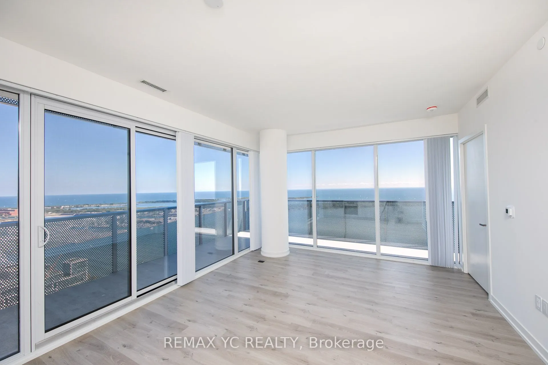 138 Downes Street, #6606