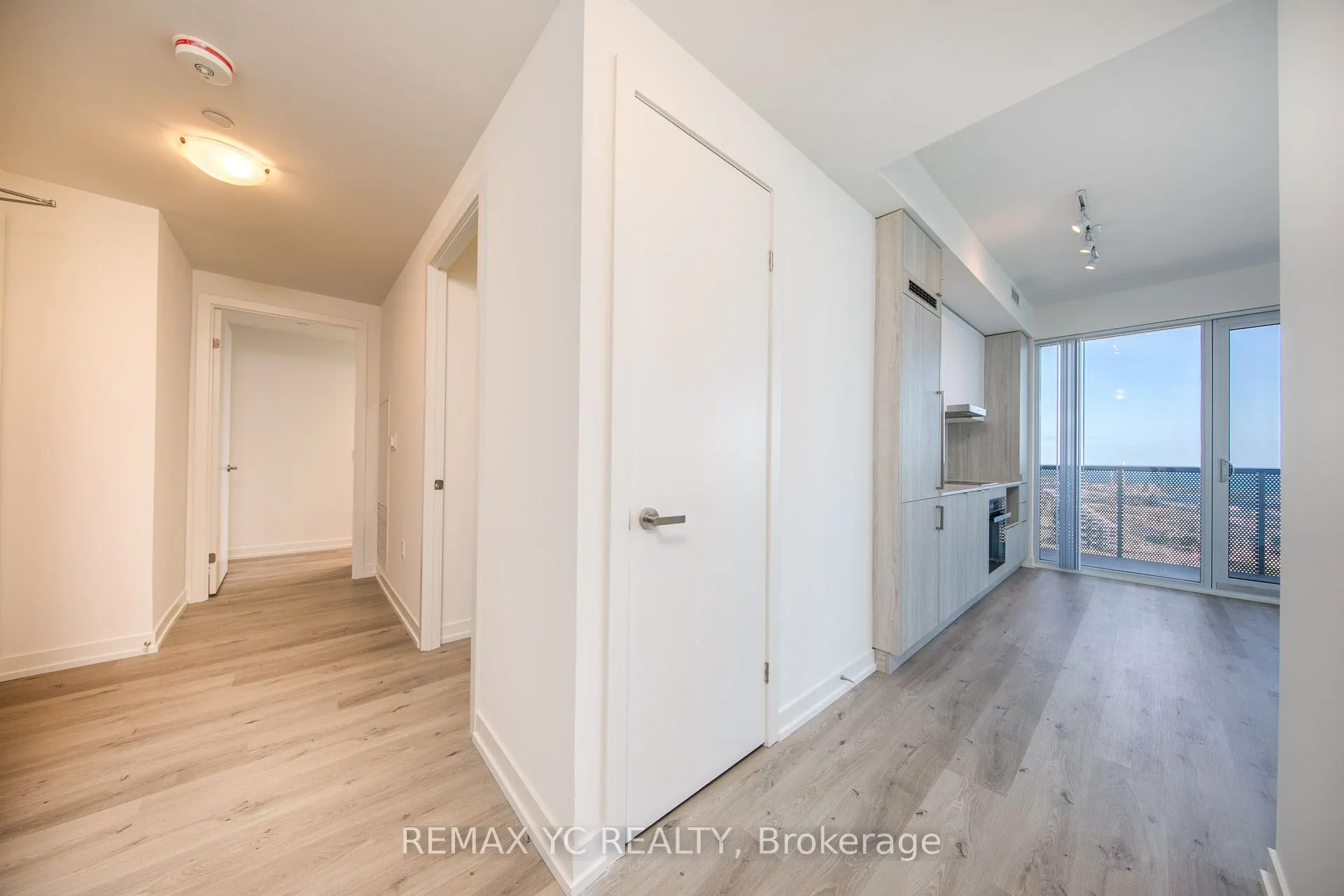 138 Downes Street, #6606