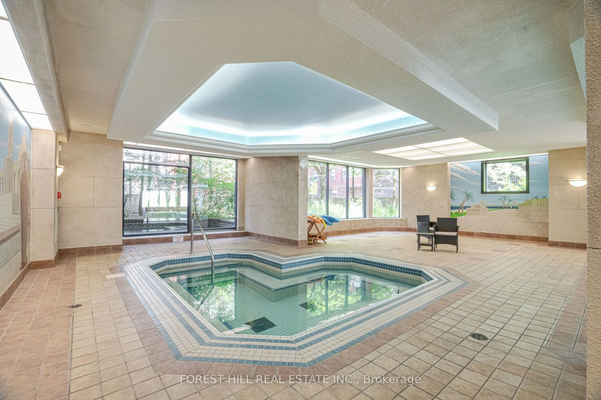 633 Bay Street, #2703