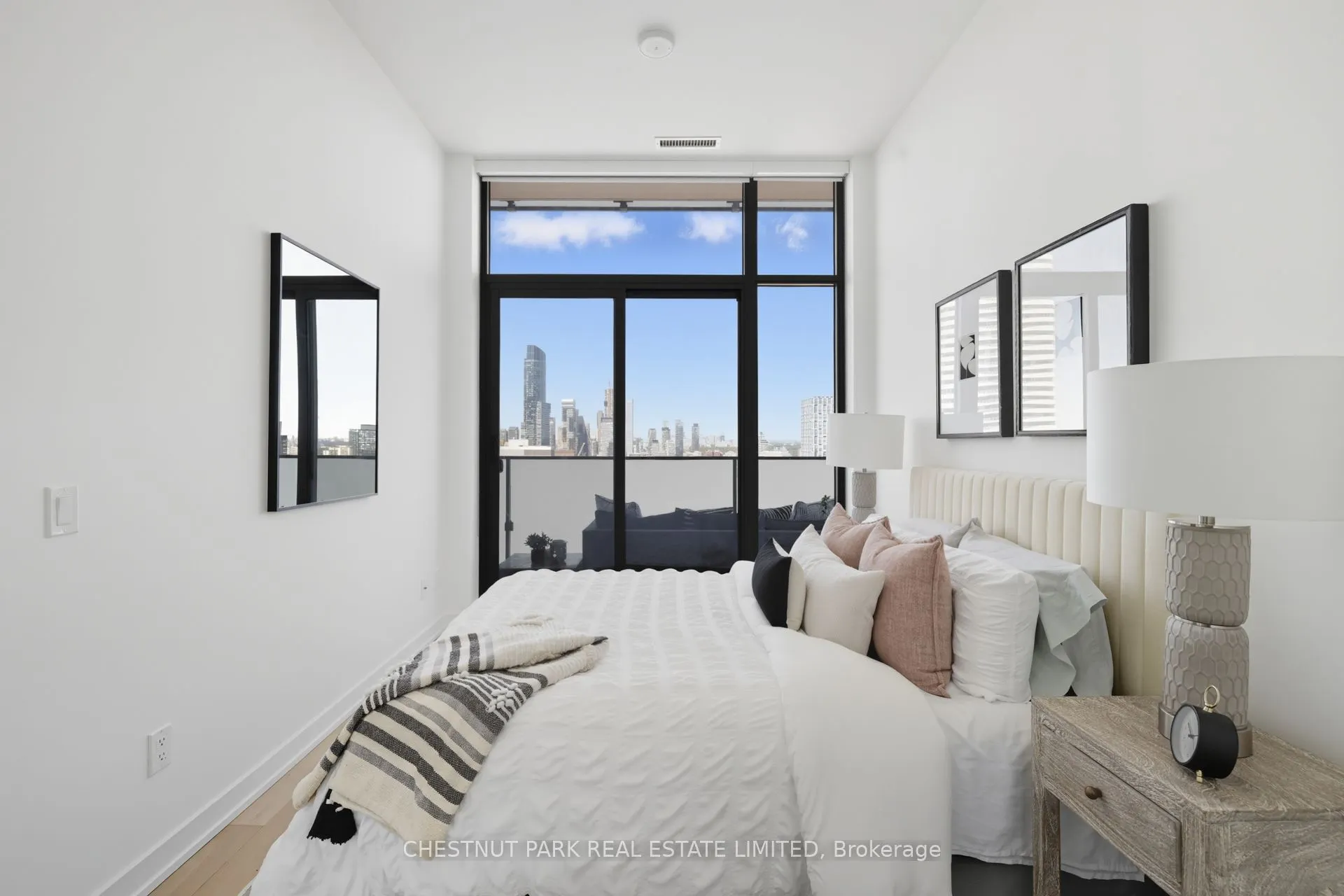 20 Lombard Street, #LPH10