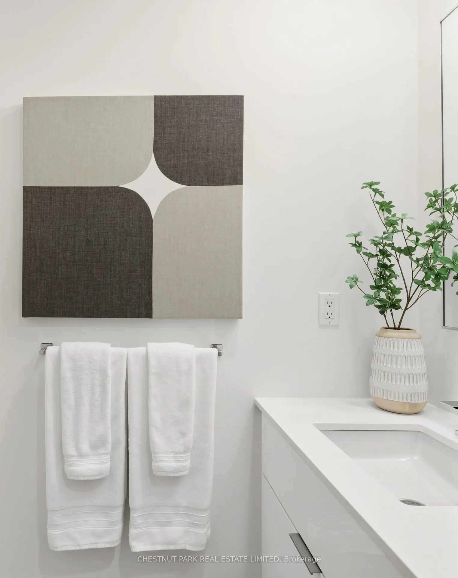 20 Lombard Street, #LPH10