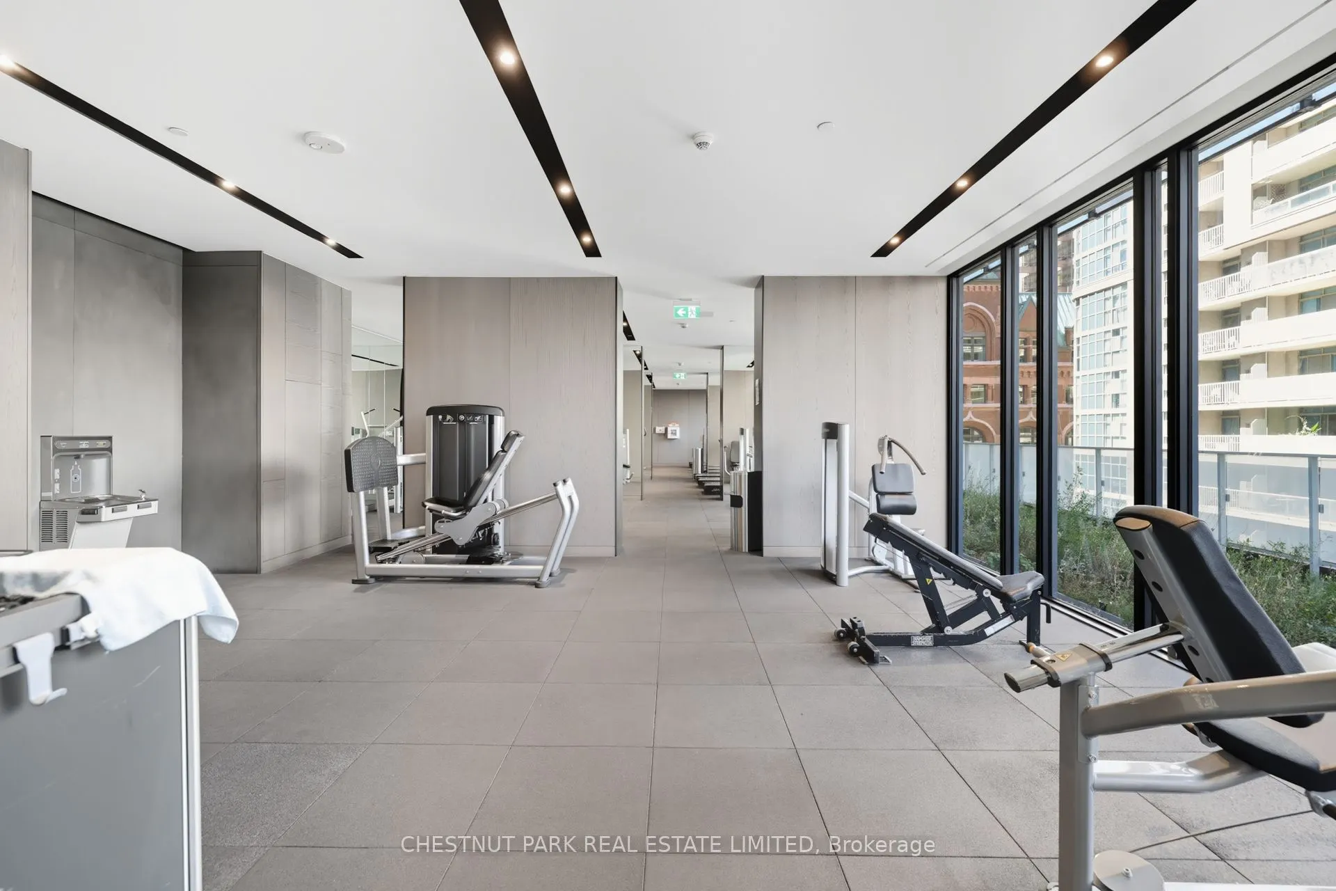 20 Lombard Street, #LPH10