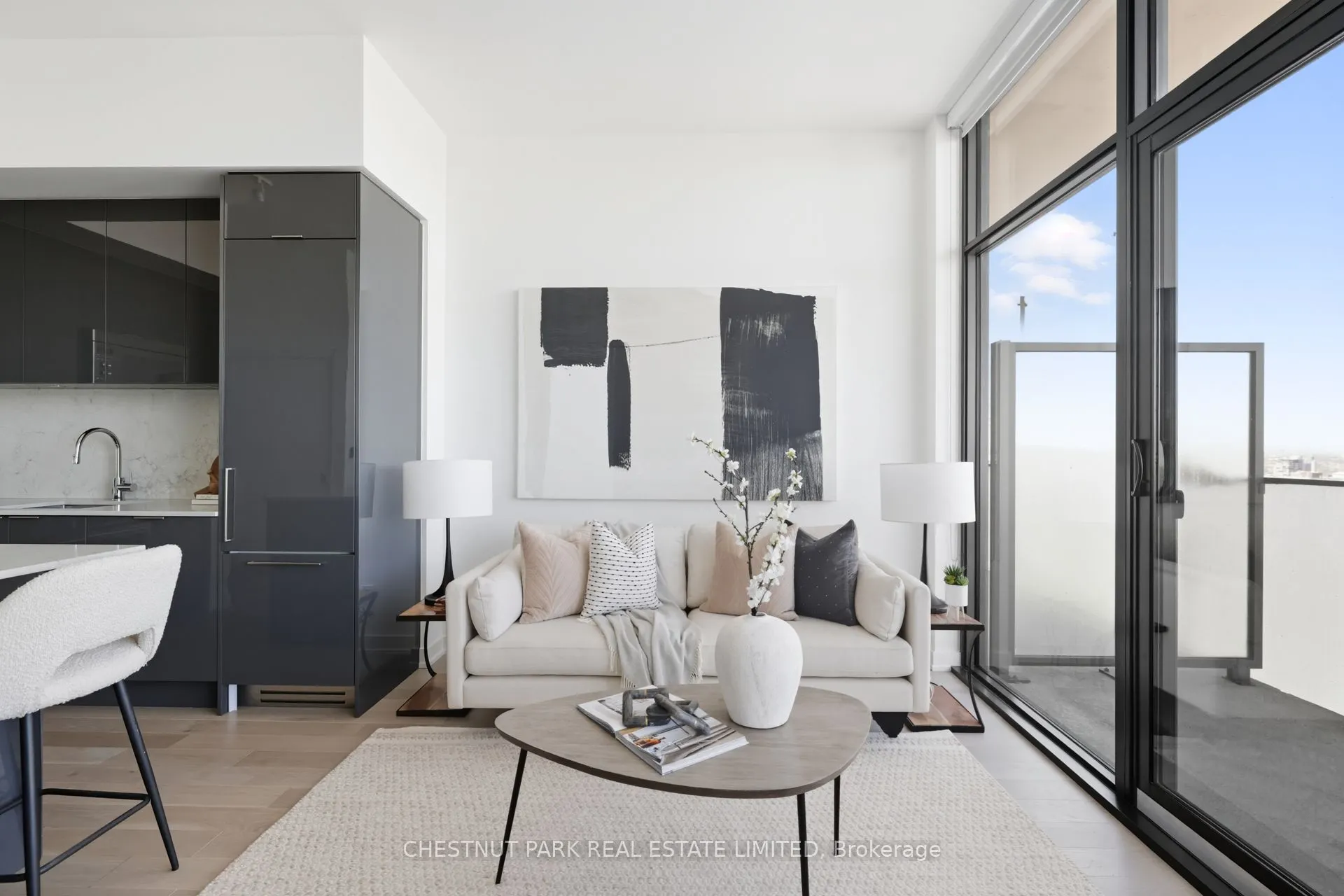 20 Lombard Street, #LPH10