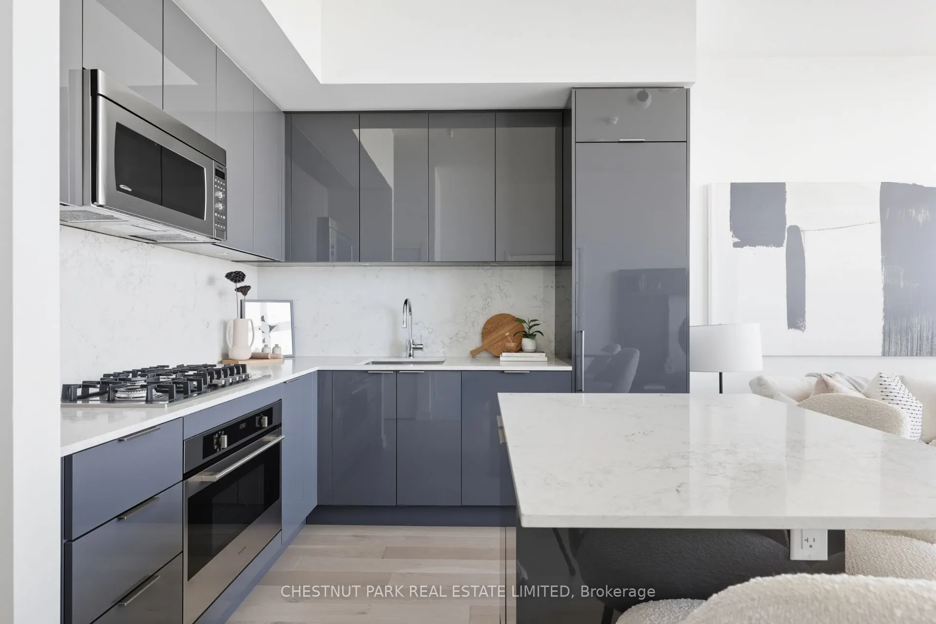 20 Lombard Street, #LPH10