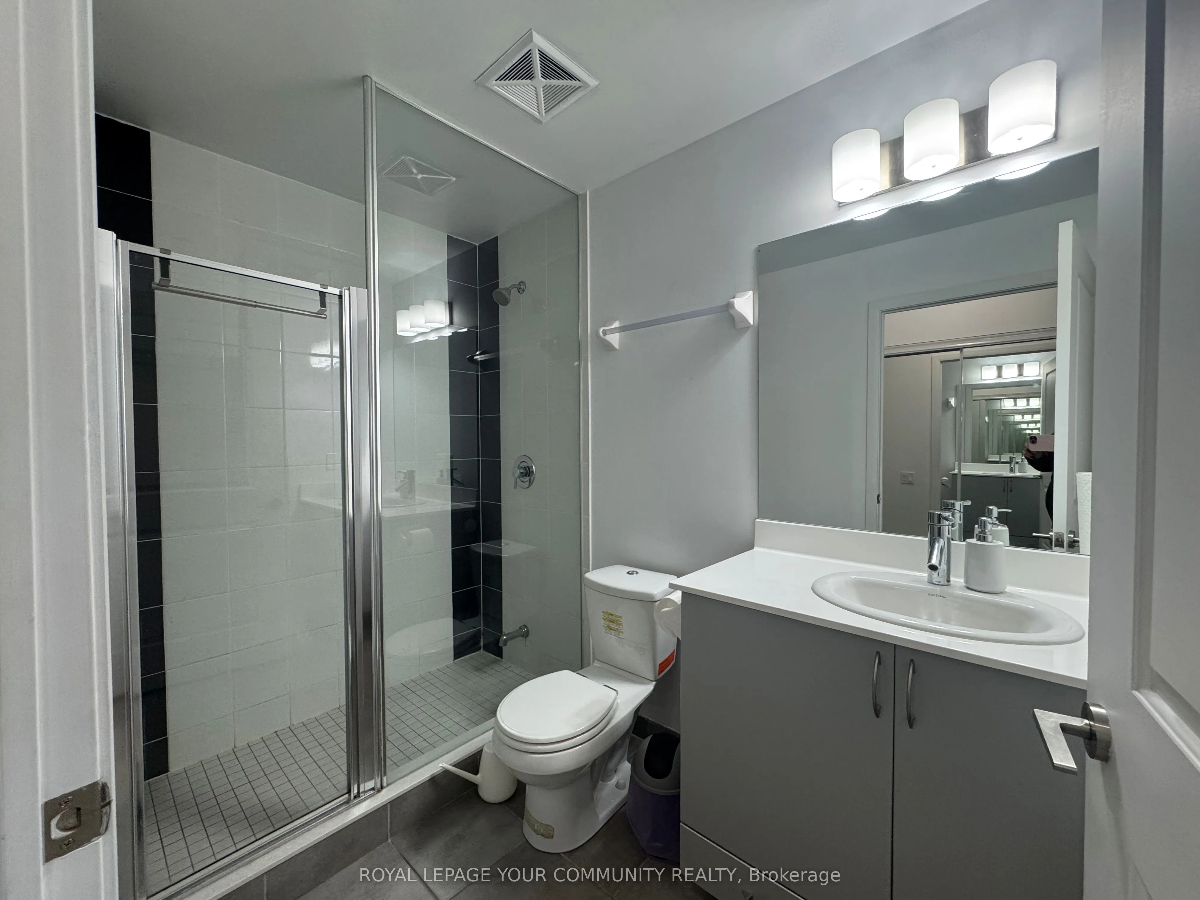 5162 Yonge Street, #2612