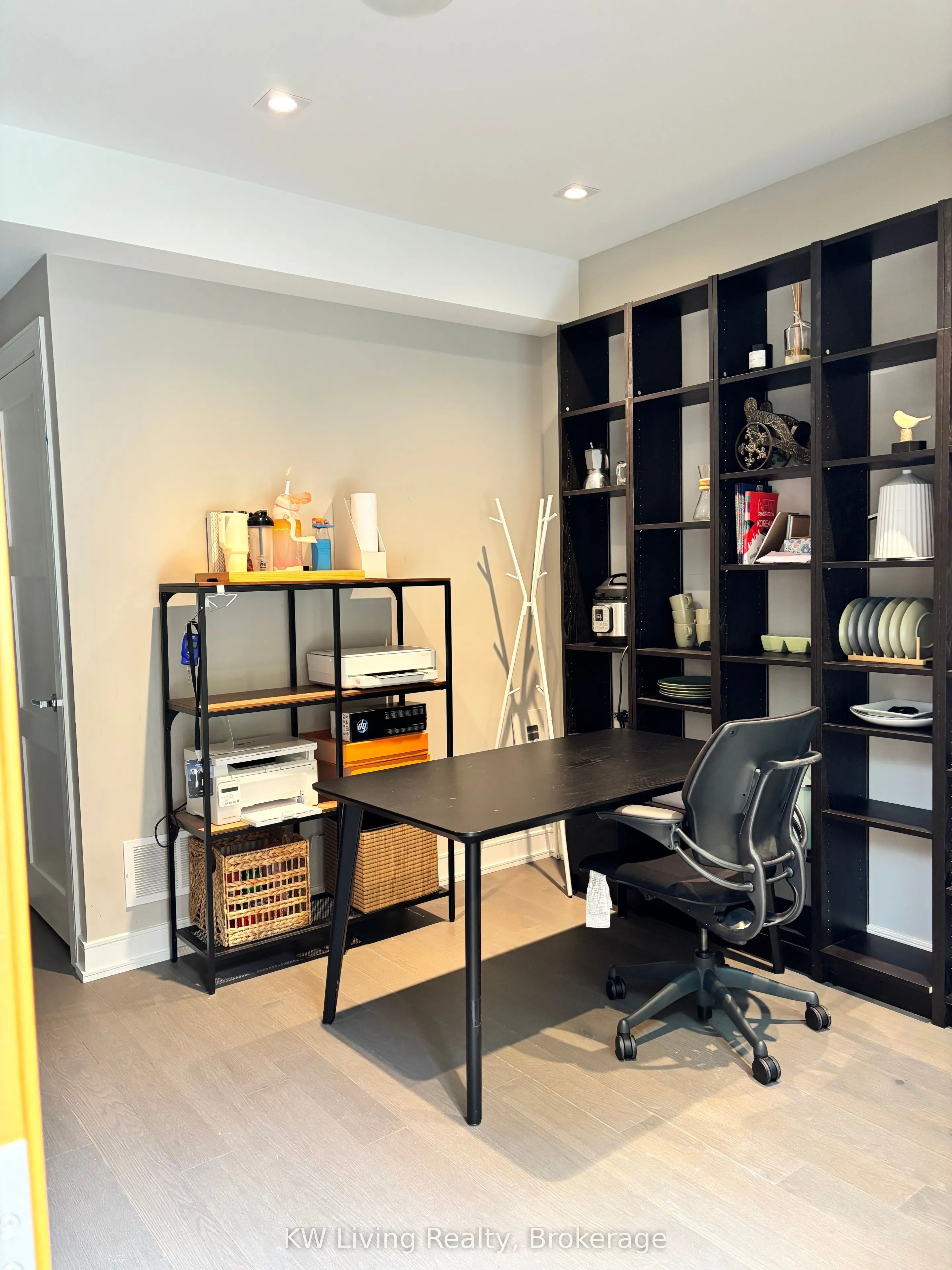 33 Dundonald Street, #TH6