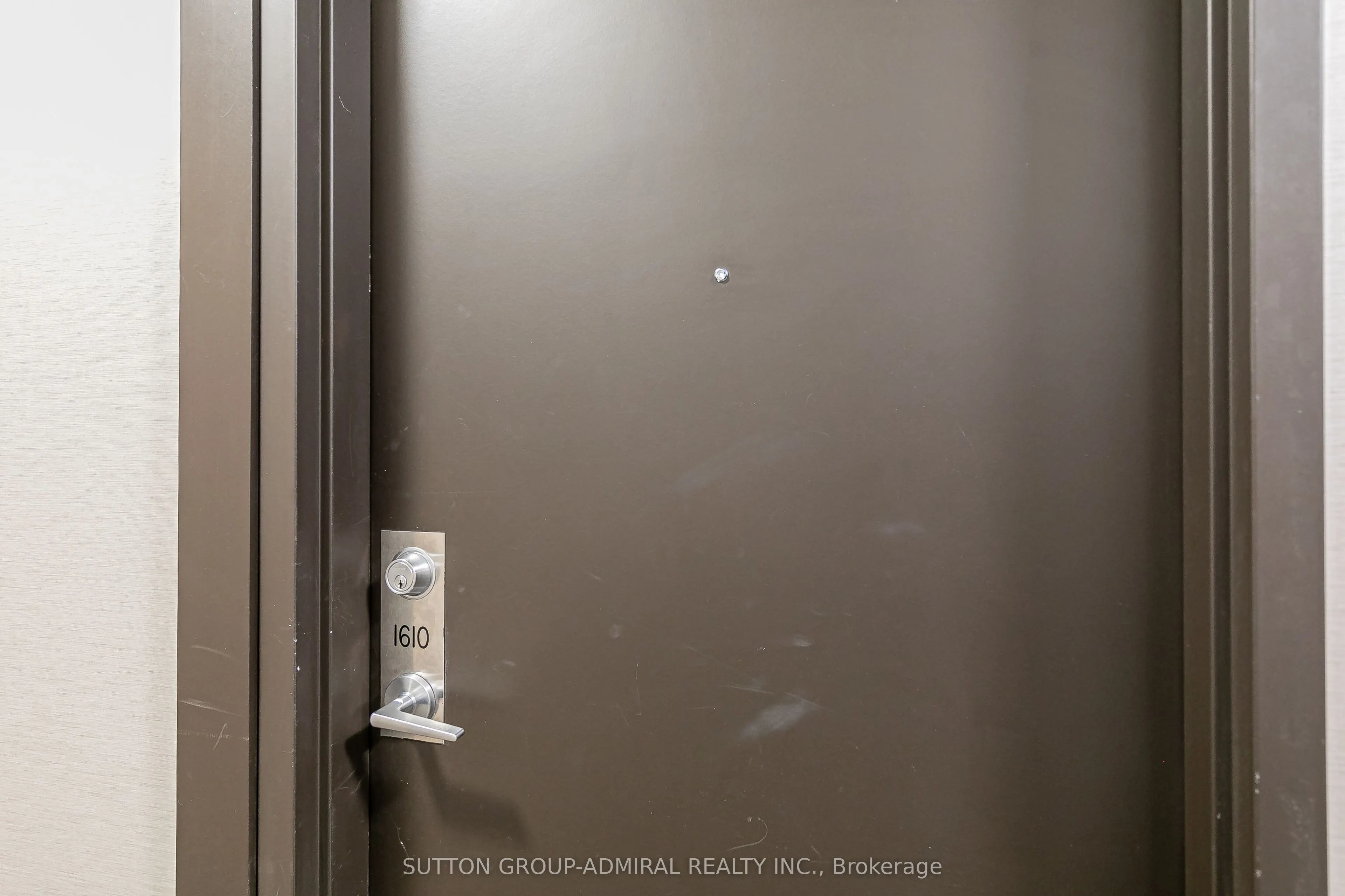 62 Forest Manor Road, #1610