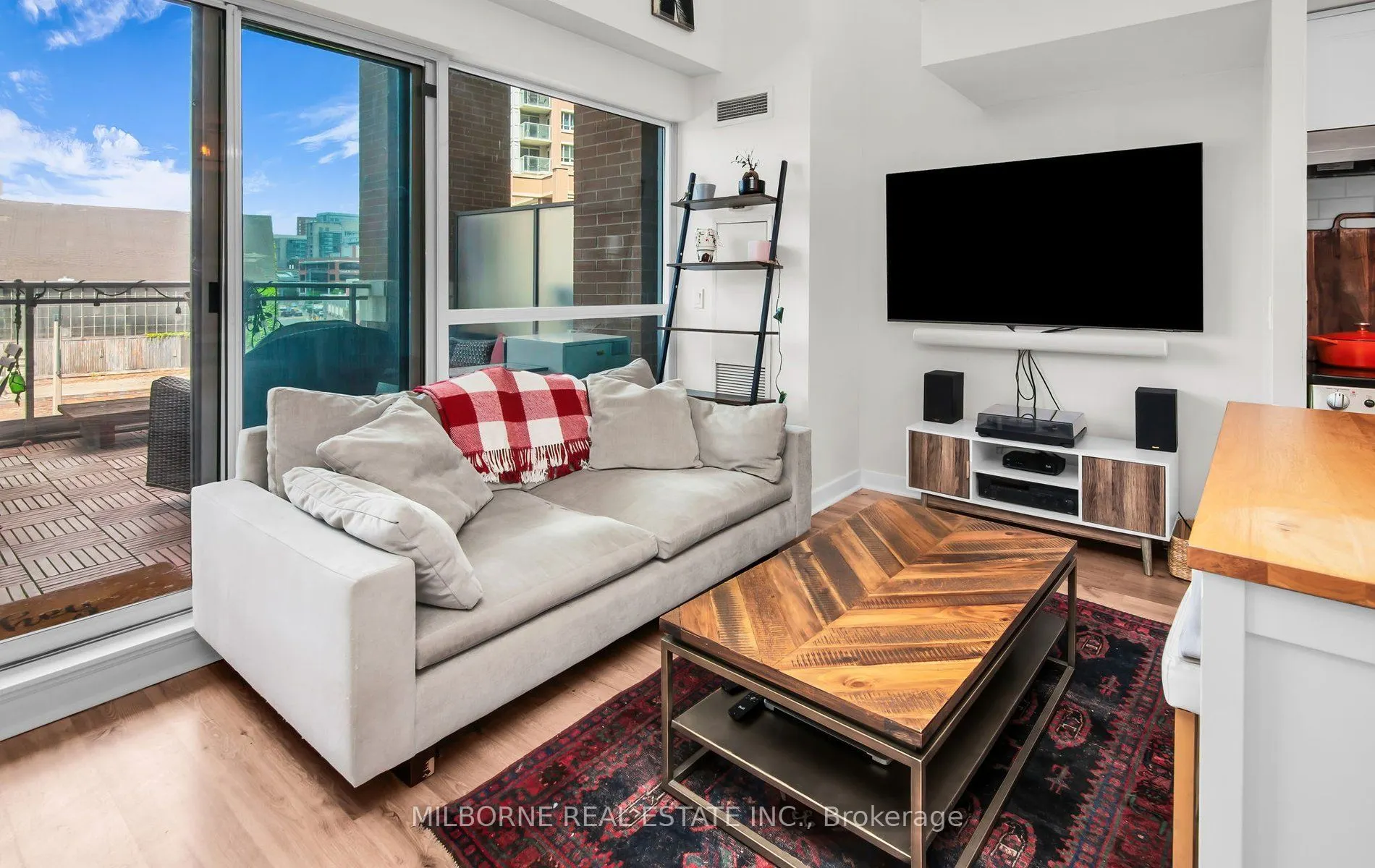 100 Western Battery Road, #214