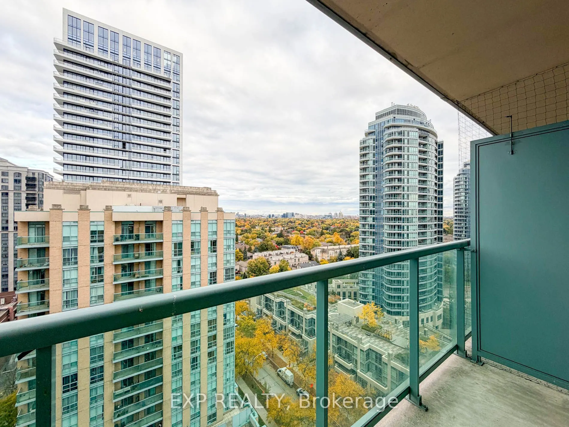 20 Olive Avenue, #2006