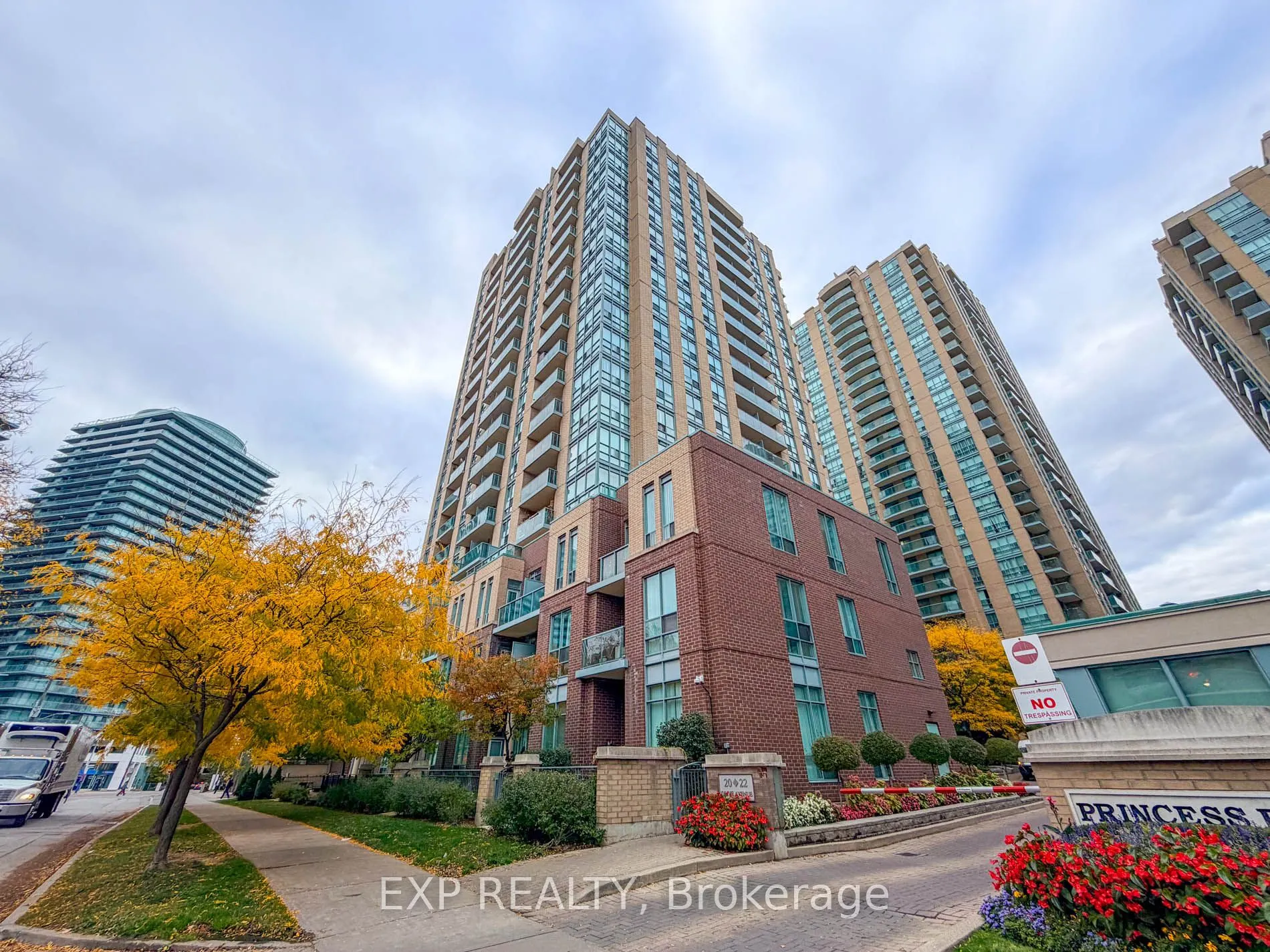 20 Olive Avenue, #2006