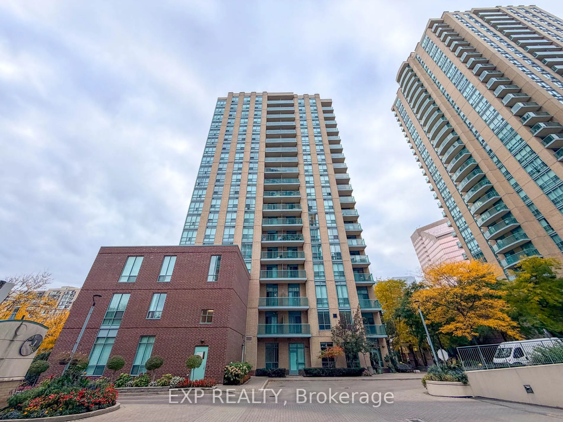 20 Olive Avenue, #2006