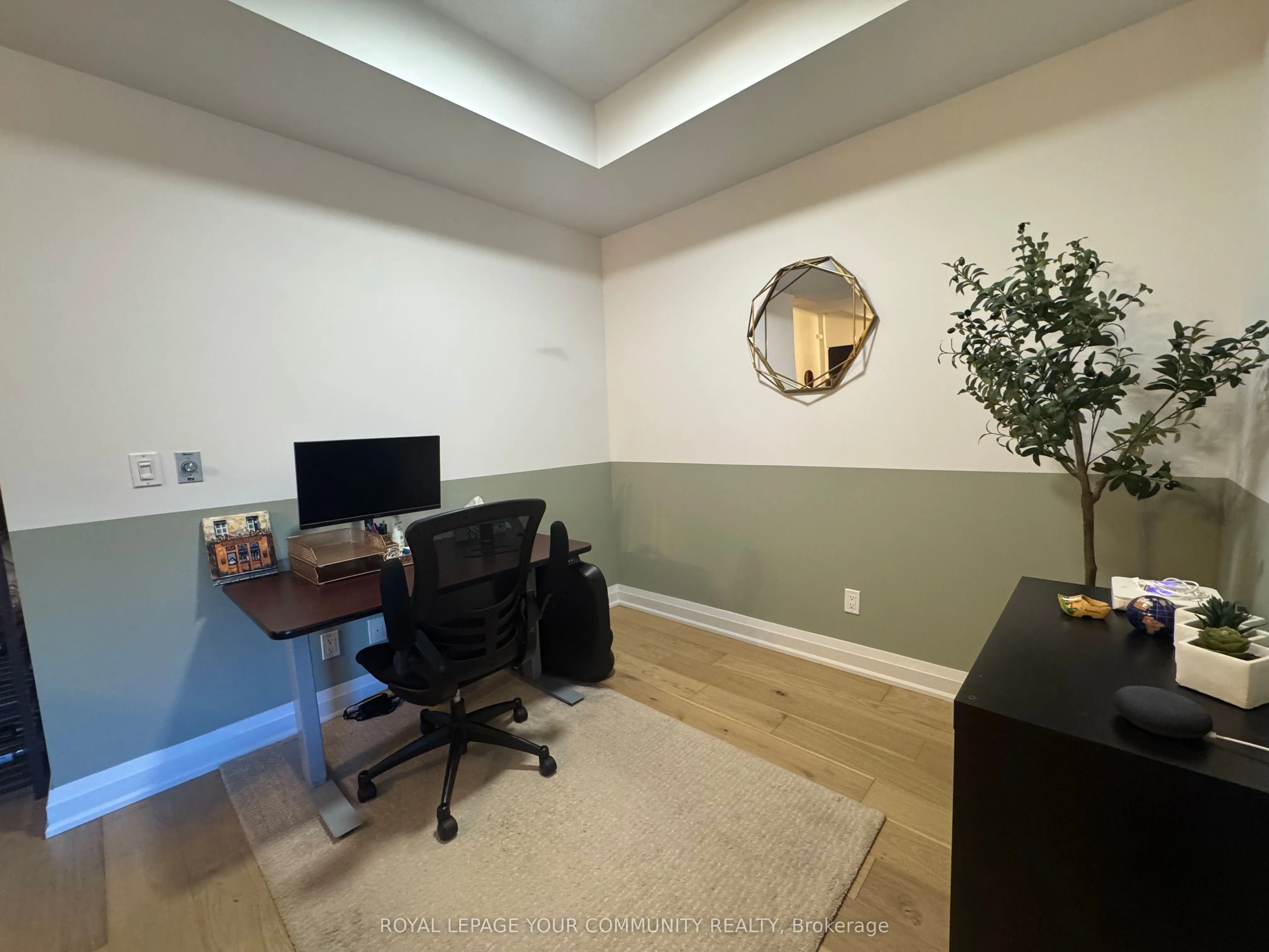 209 Fort York Boulevard, #384